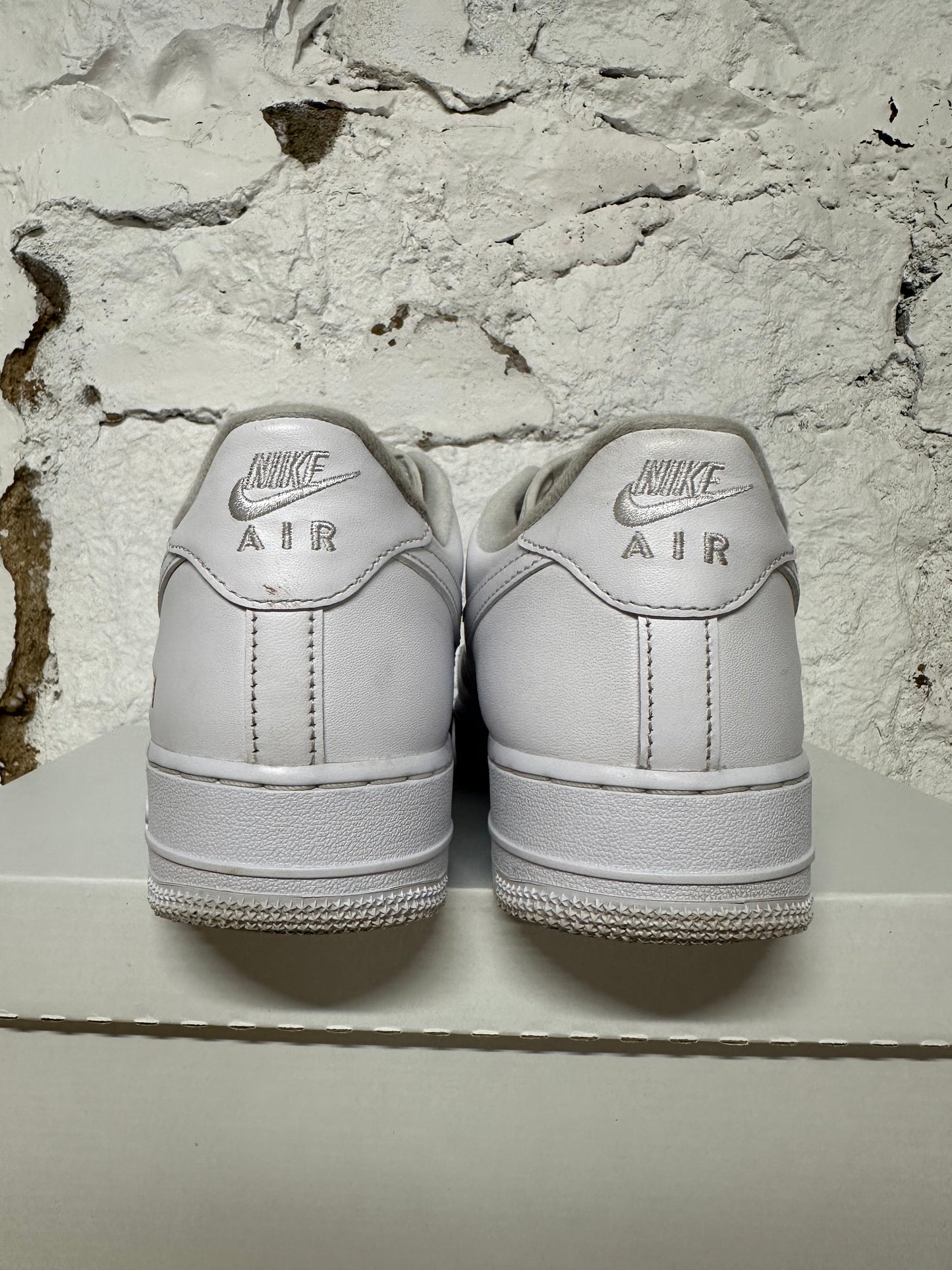 Nike Air Force 1 Low Supreme Sz 8.5