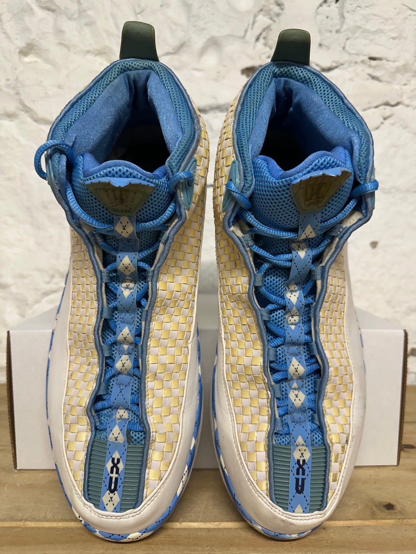 Air Jordan 15 Bragging Rights UNC Sz 15