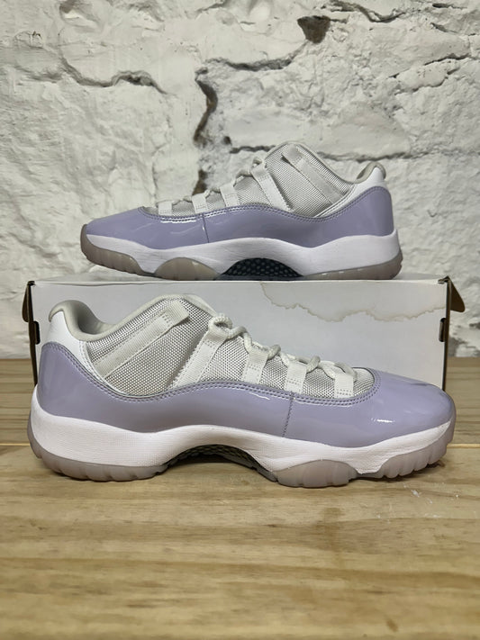 Air Jordan 11 Low Pure Violet Sz 10(11.5W)