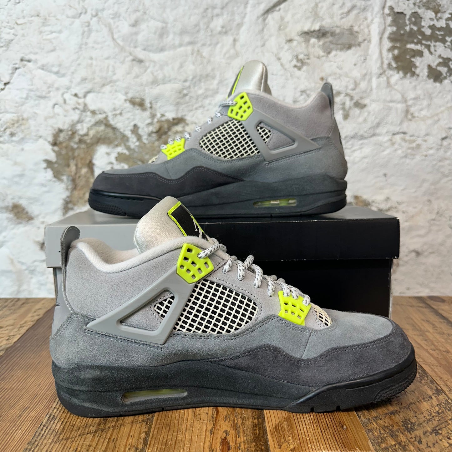 Air Jordan 4 95 Neon Sz 10.5