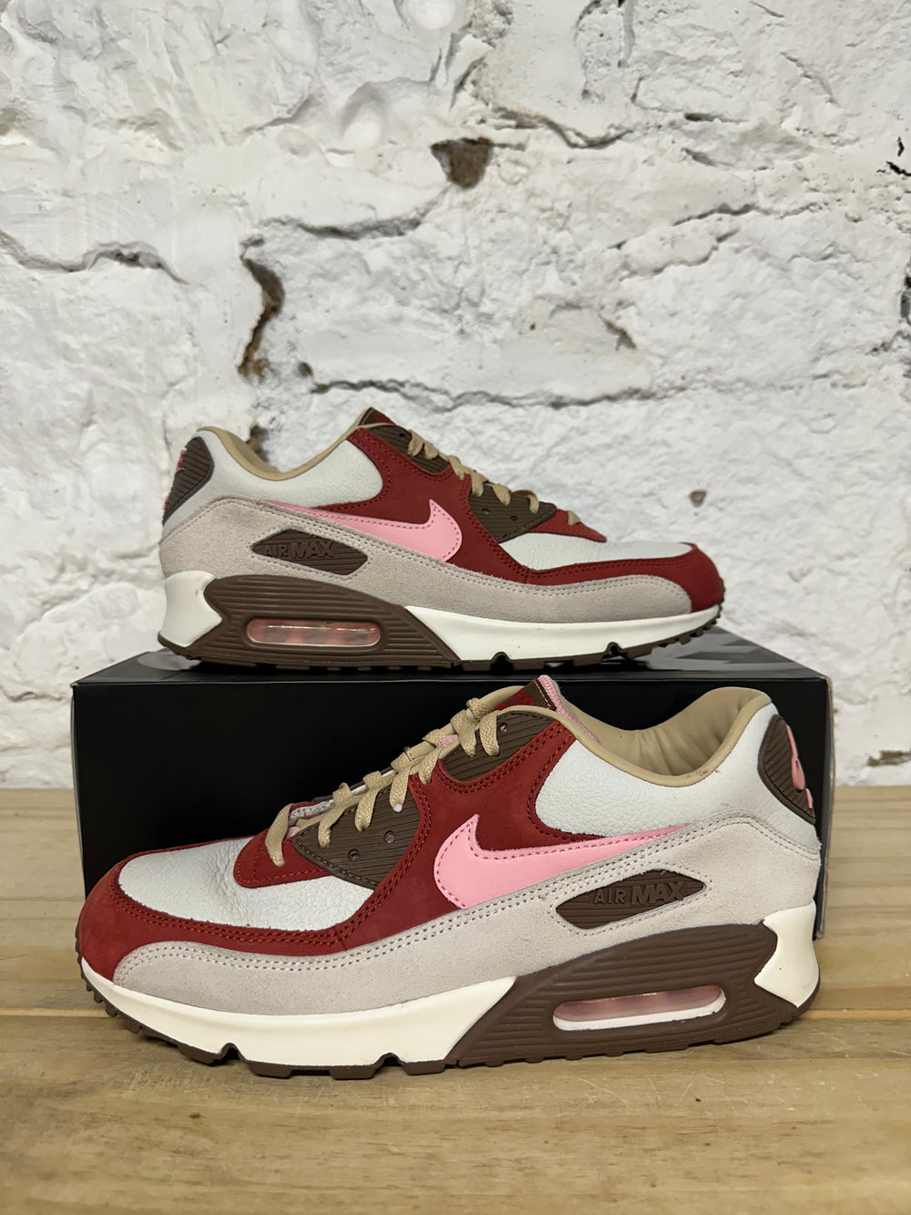 Nike Air Max 90 Bacon Sz 10.5