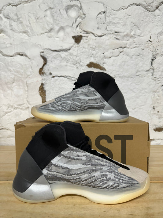 Yeezy QNTM Sz 7
