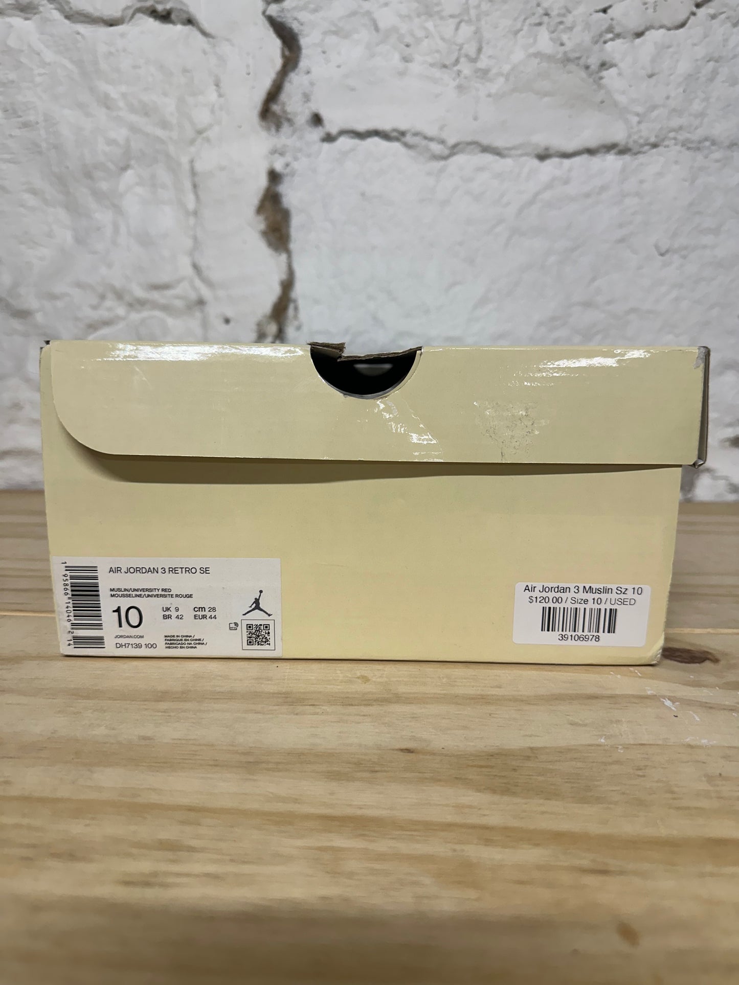 Air Jordan 3 Muslin Sz 10