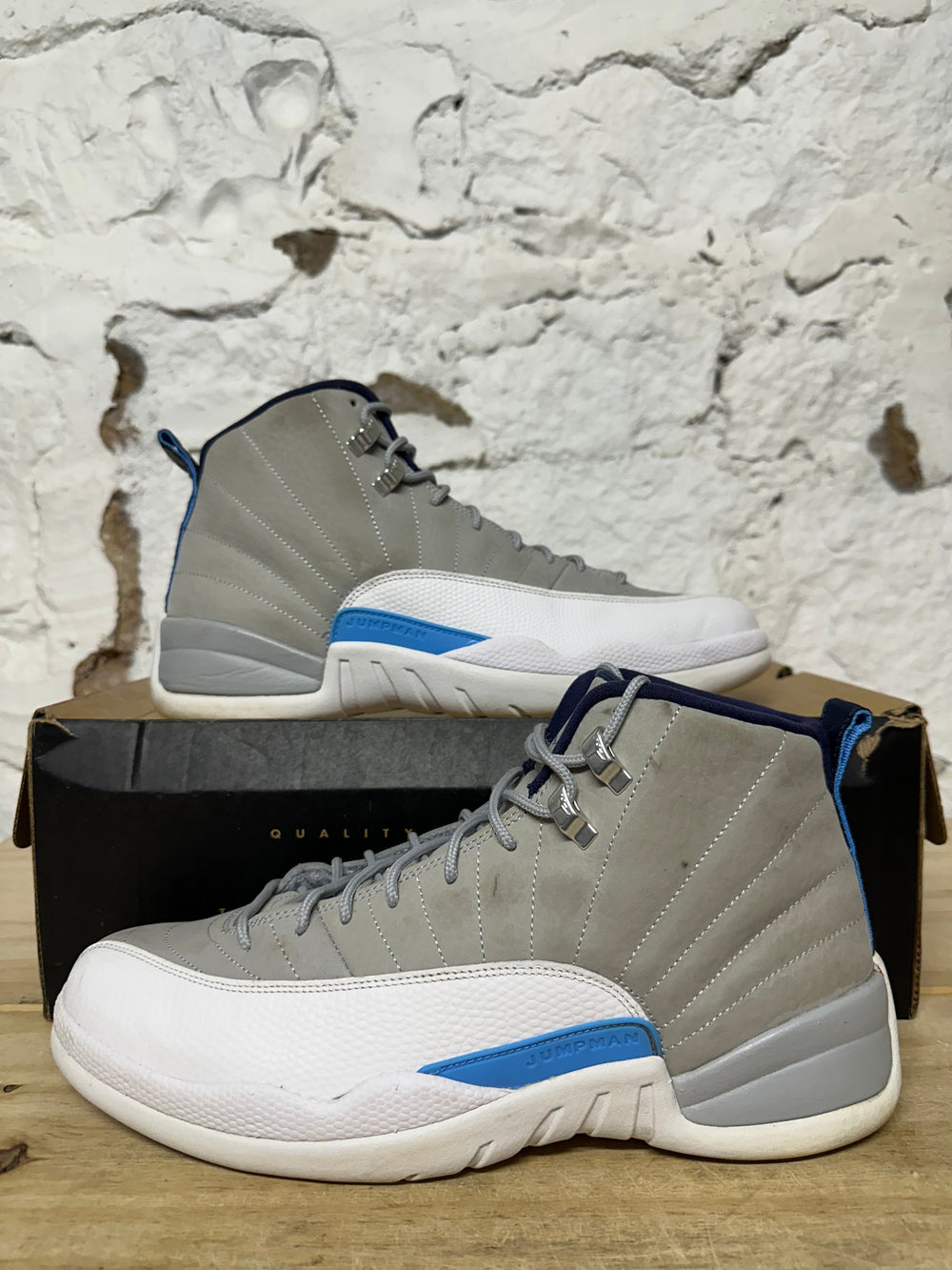 Air Jordan 12 Wolf Gray Sz 11.5
