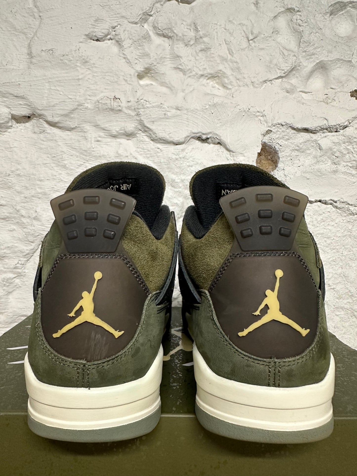 Air Jordan 4 Craft Olive Sz 12