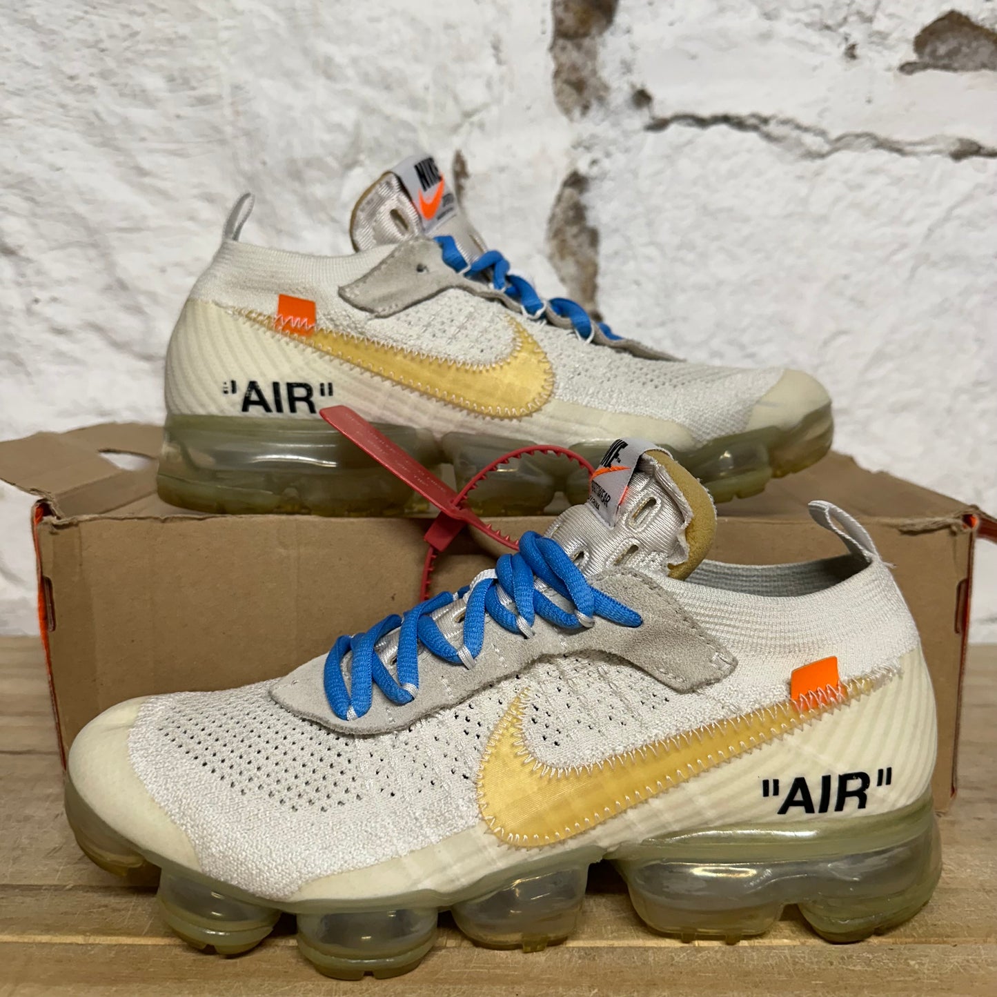 Nike Air VaporMax Off-White Sz 7