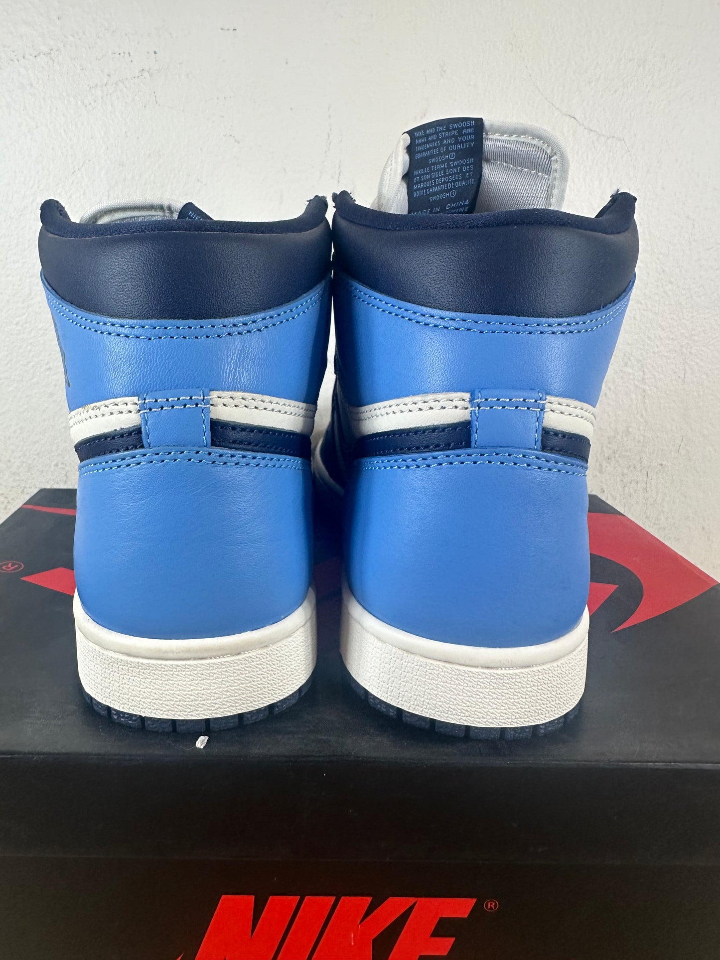 Air Jordan 1 High Obsidian Sz 8 DS