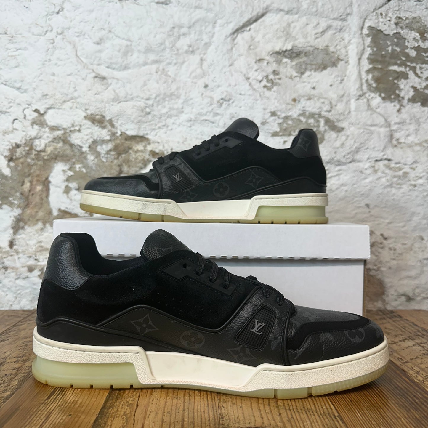 Louis Vuitton Graphite Monogram Trainer Sneaker Sz 10.5 (9LV)