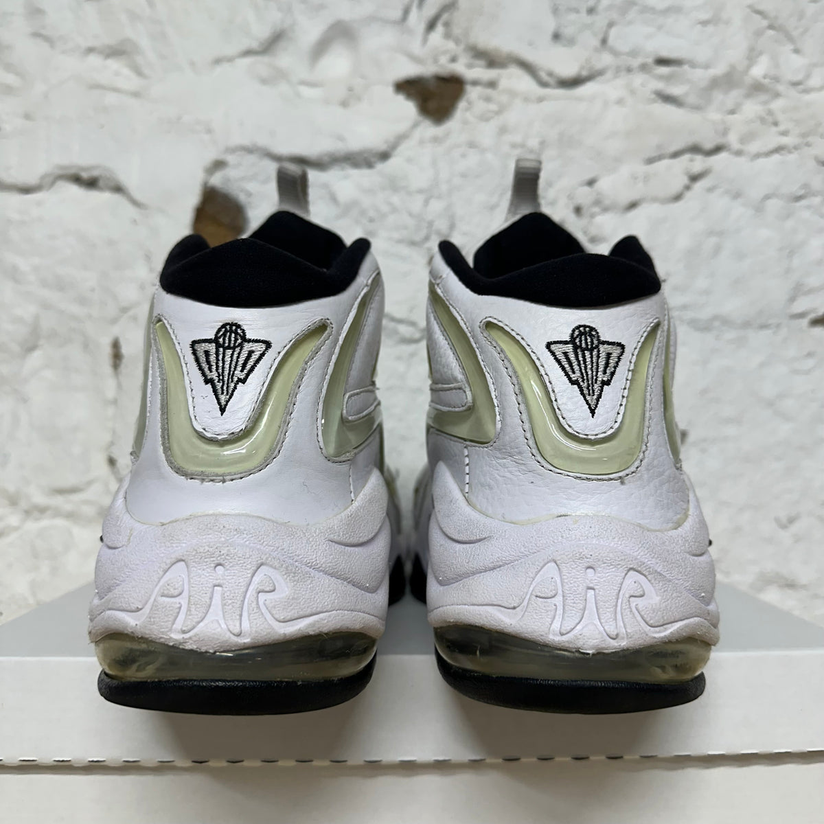 Nike Air Pipen White Silver Black (2010) Sz 12