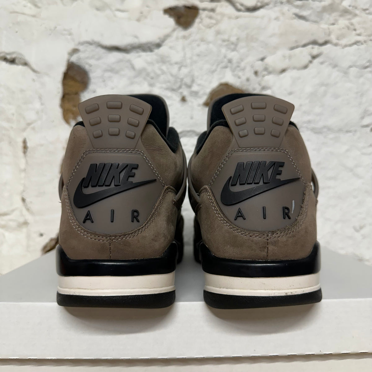 Air Jordan 4 Cave Stone Sz 7.5