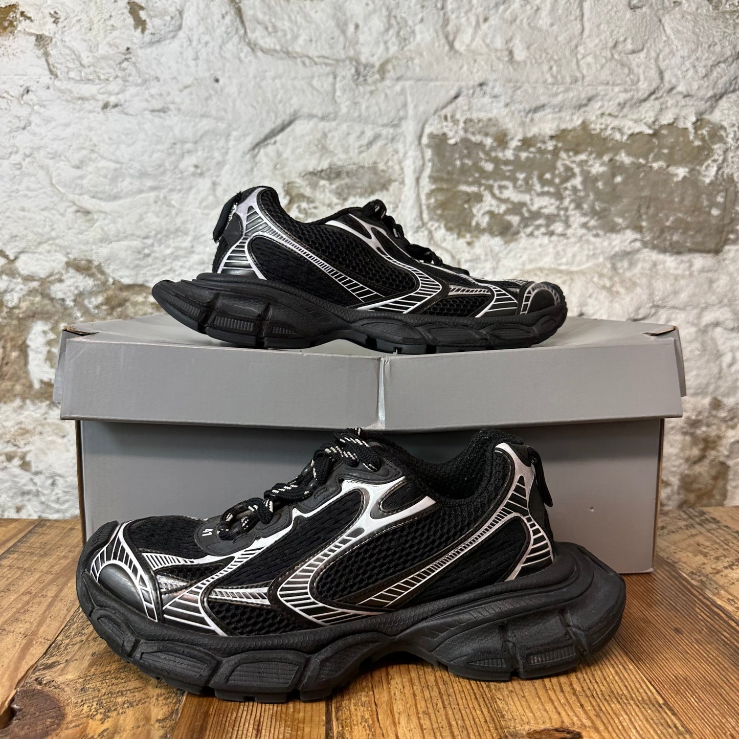 Balenciaga 3XL Black Silver Sneaker Sz 8 (41)