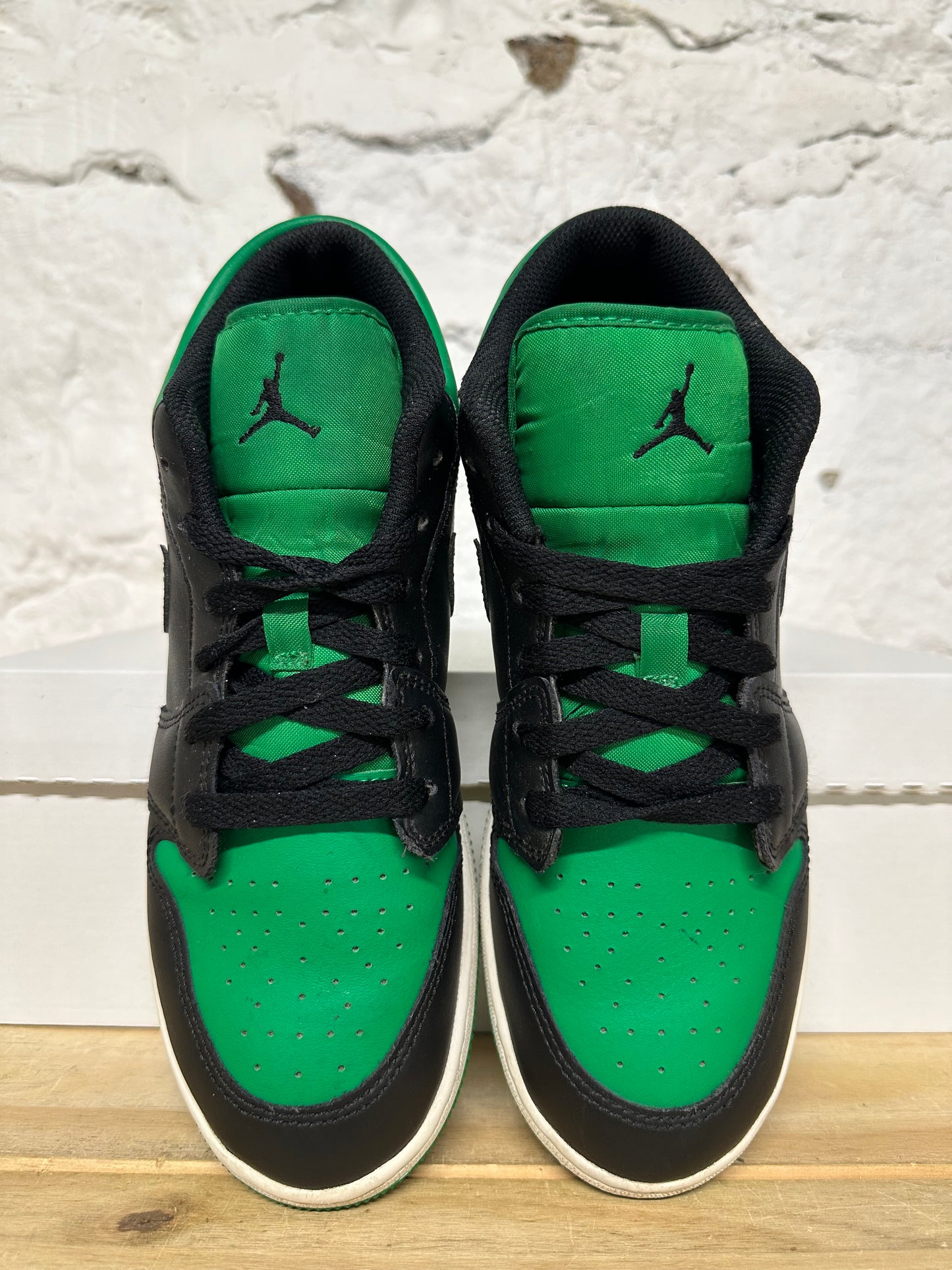 Air Jordan 1 Low Lucky Green Sz 6.5Y