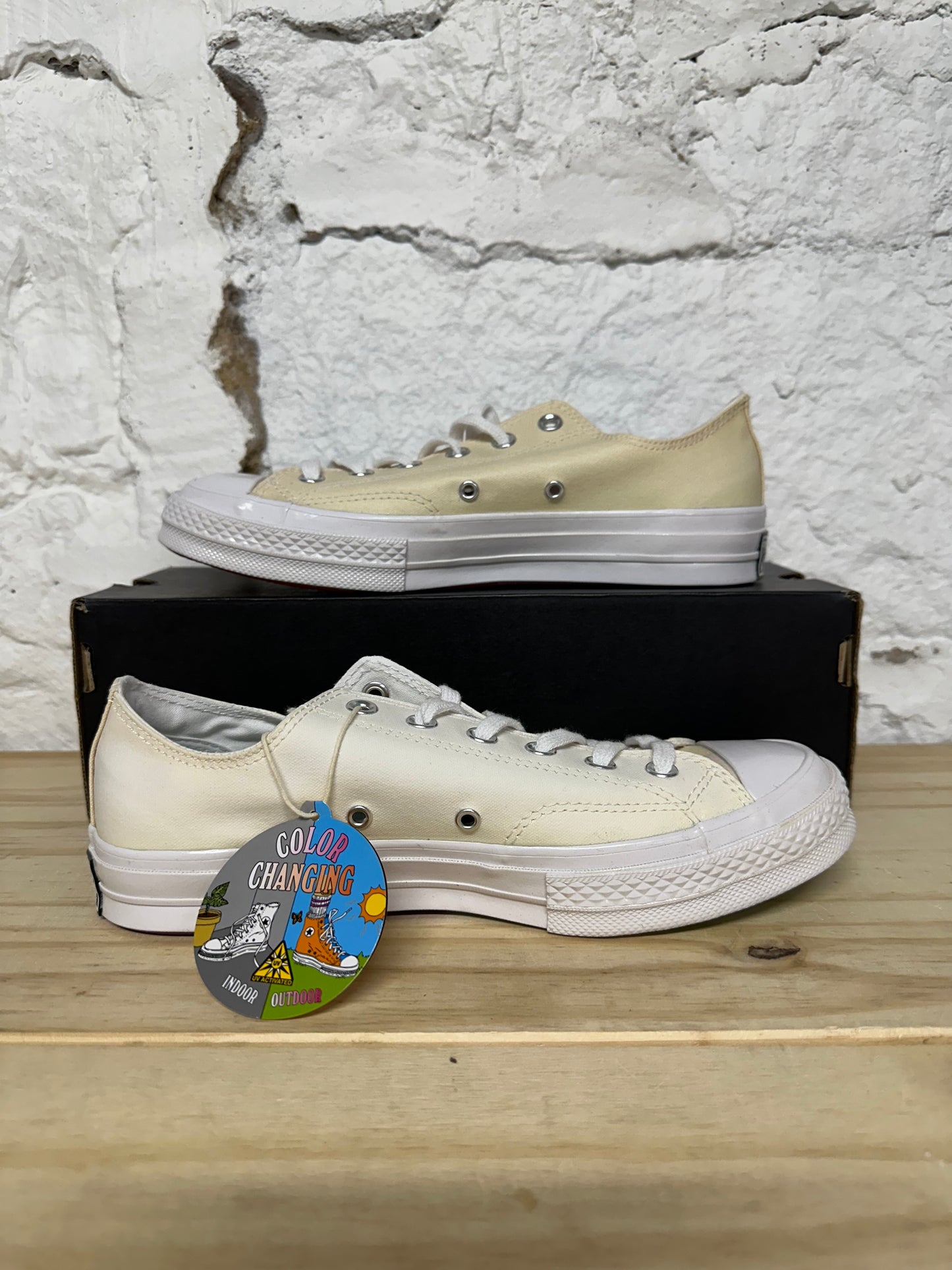 Converse Low Chinatown Market UV Sz 7.5 DS