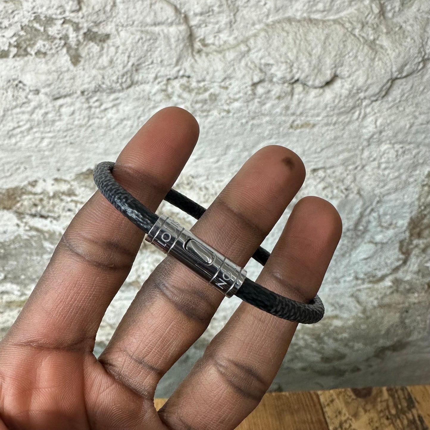 Louis Vuitton Damier Graphite Clip In Bracelet W/ Box