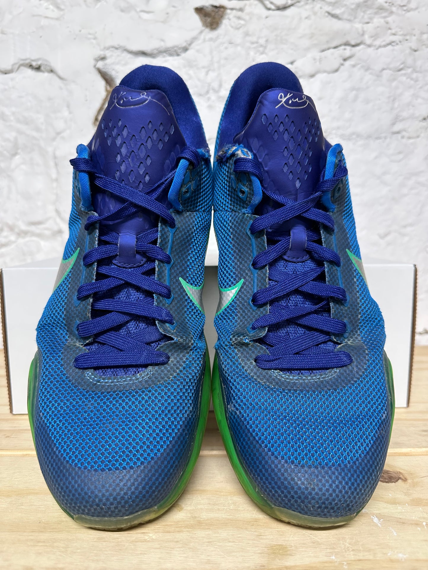 Nike Kobe 10 Low Emerald City Sz 12.5