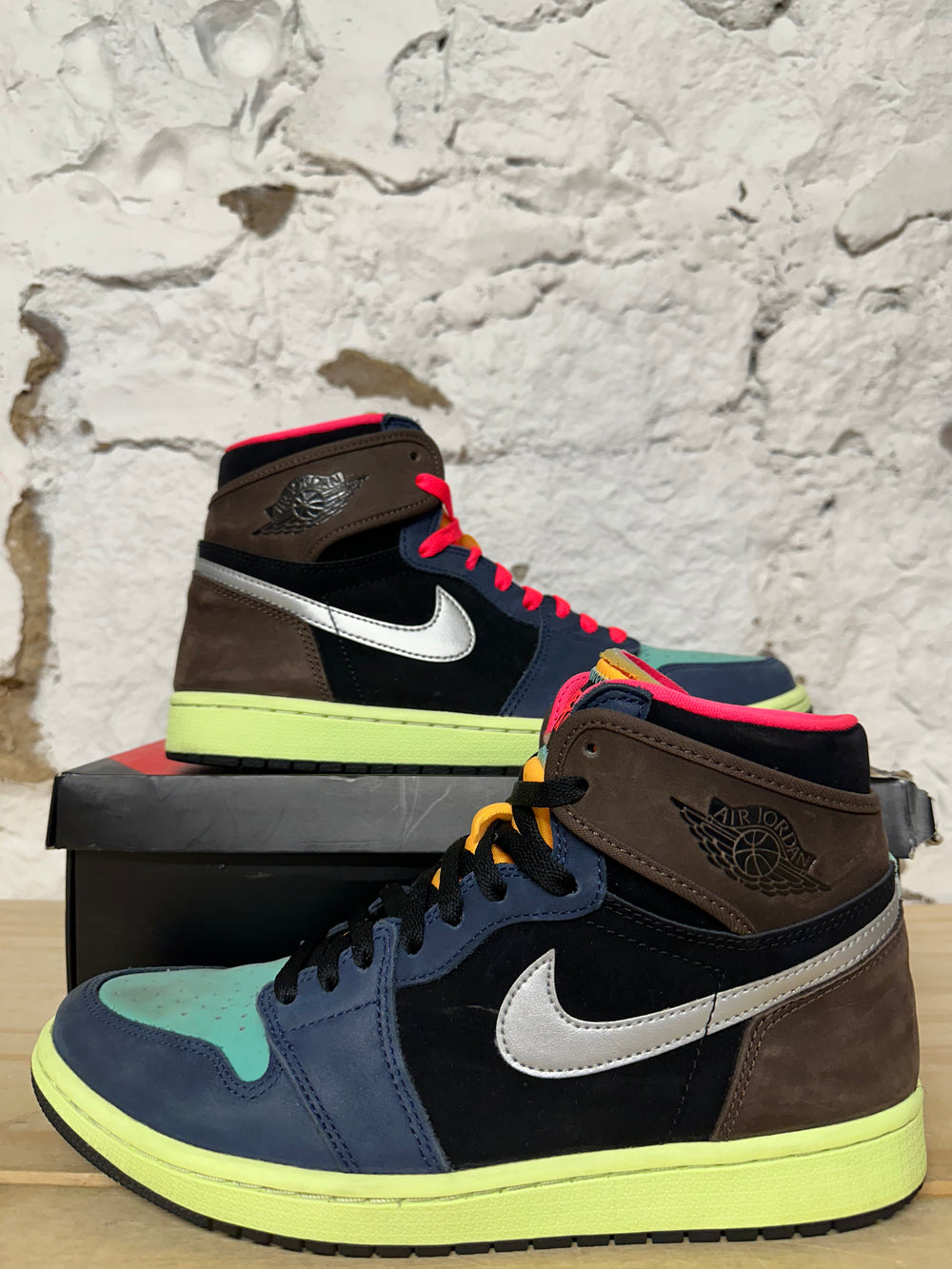 Air Jordan 1 High Tokyo Bio Hack Sz 9