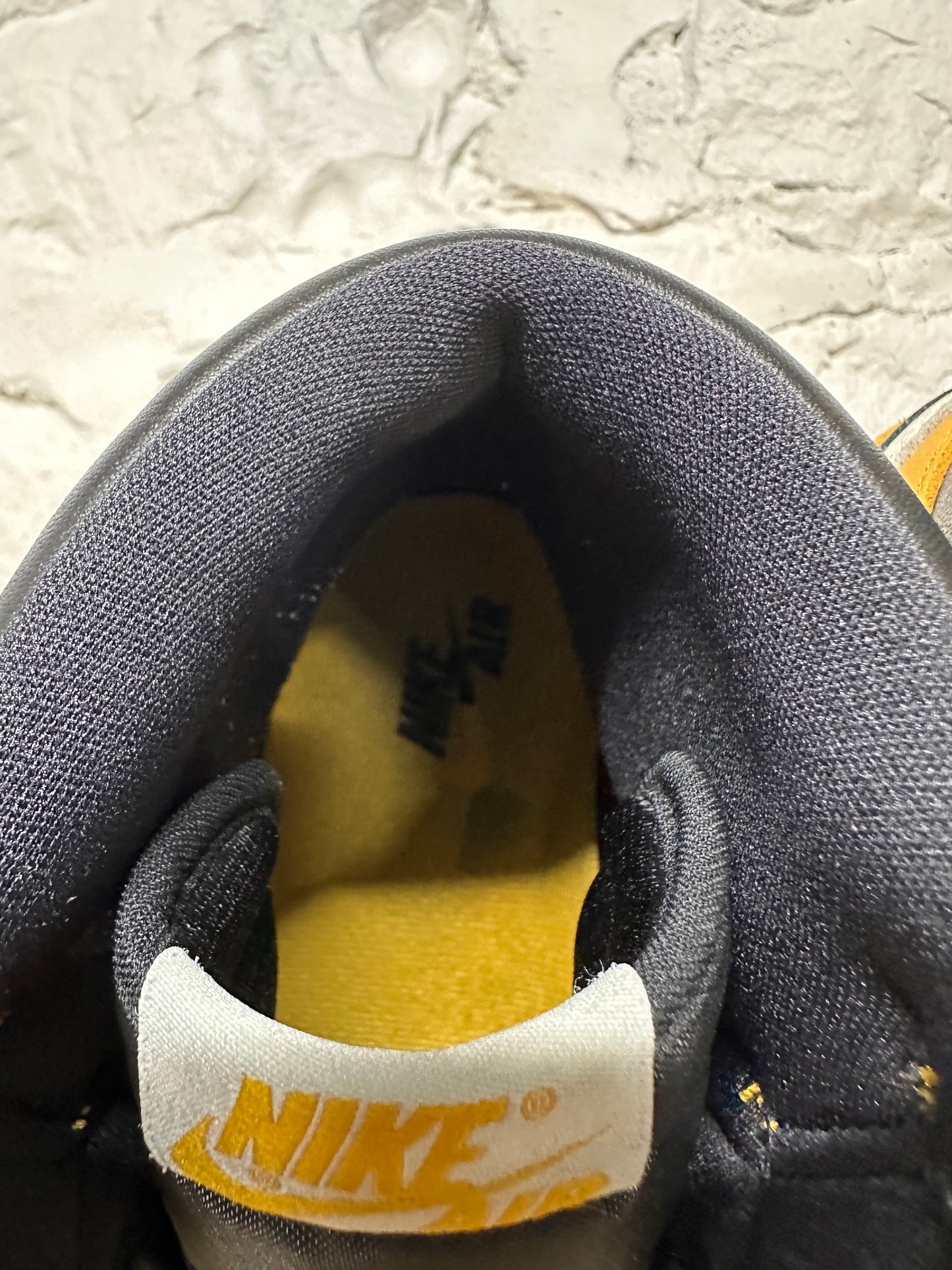 Air Jordan 1 High Taxi Sz 13