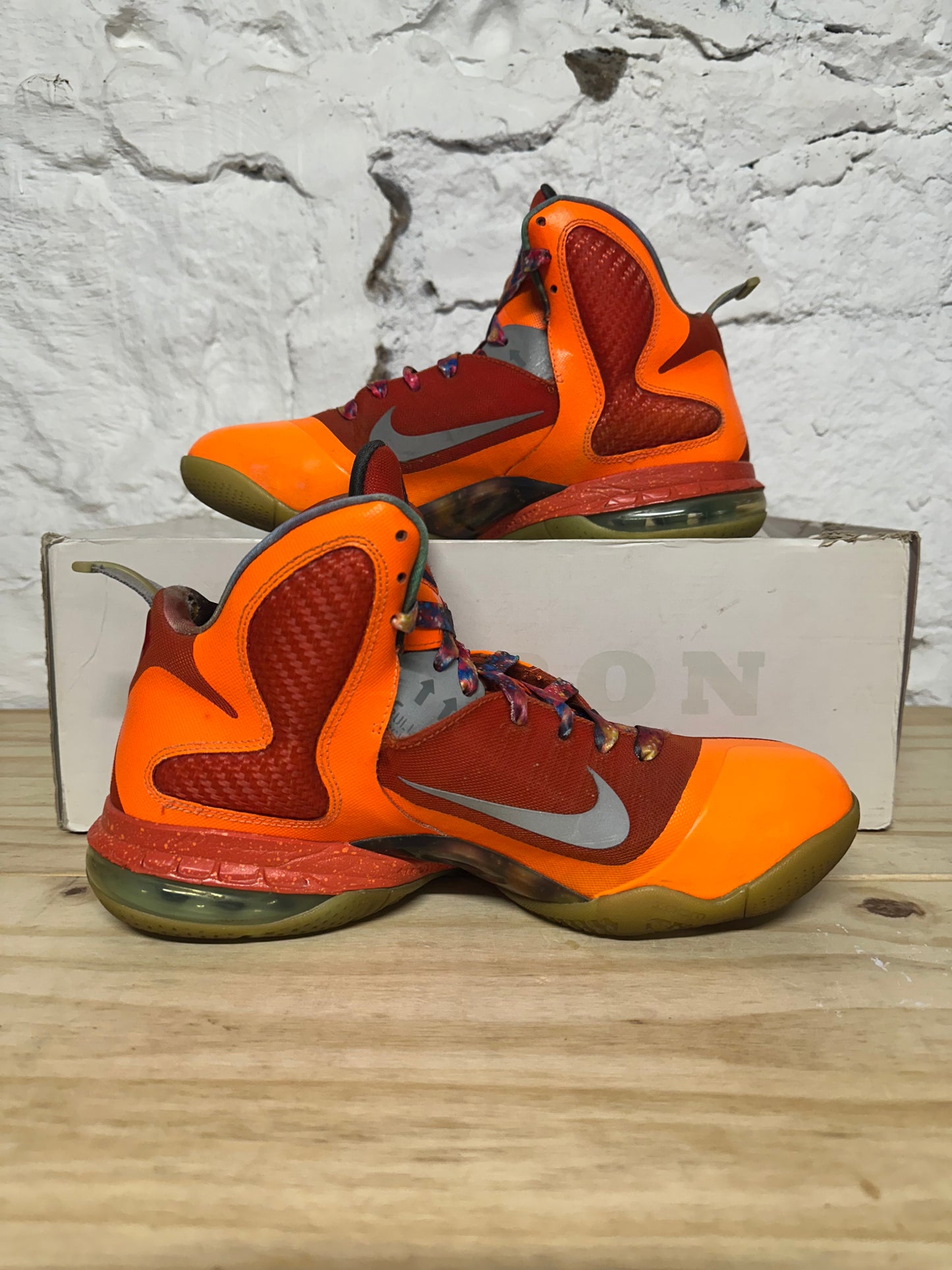 Nike Lebron 9 Big Bang (2012) Sz 10.5