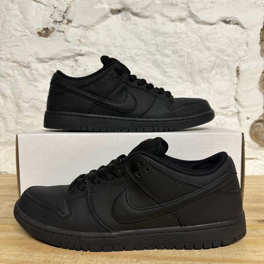 Nike SB Dunk Low Pro Triple Black Sz 11