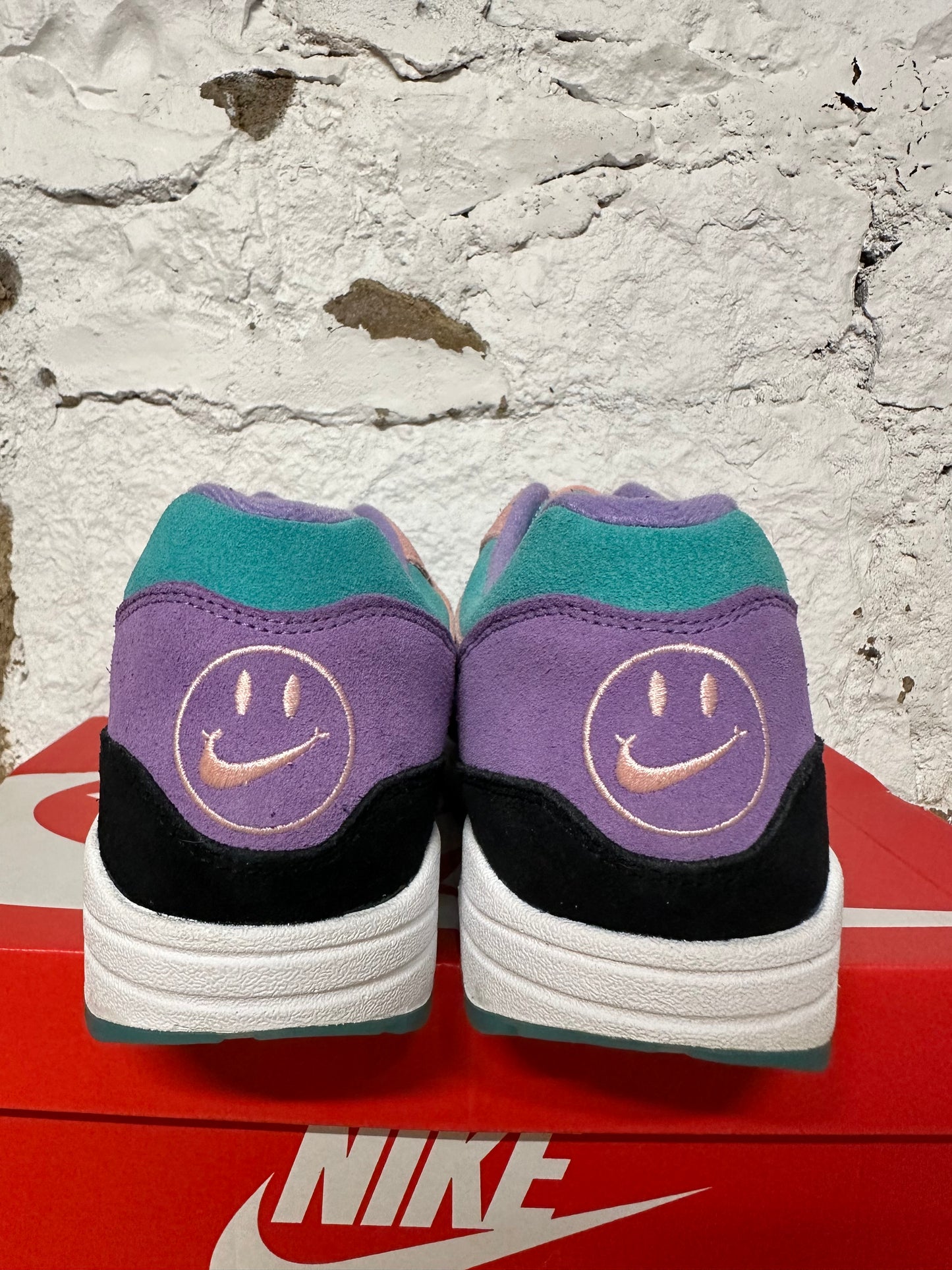Nike Air Max 1 Have A Nike Day Sz 13 DS