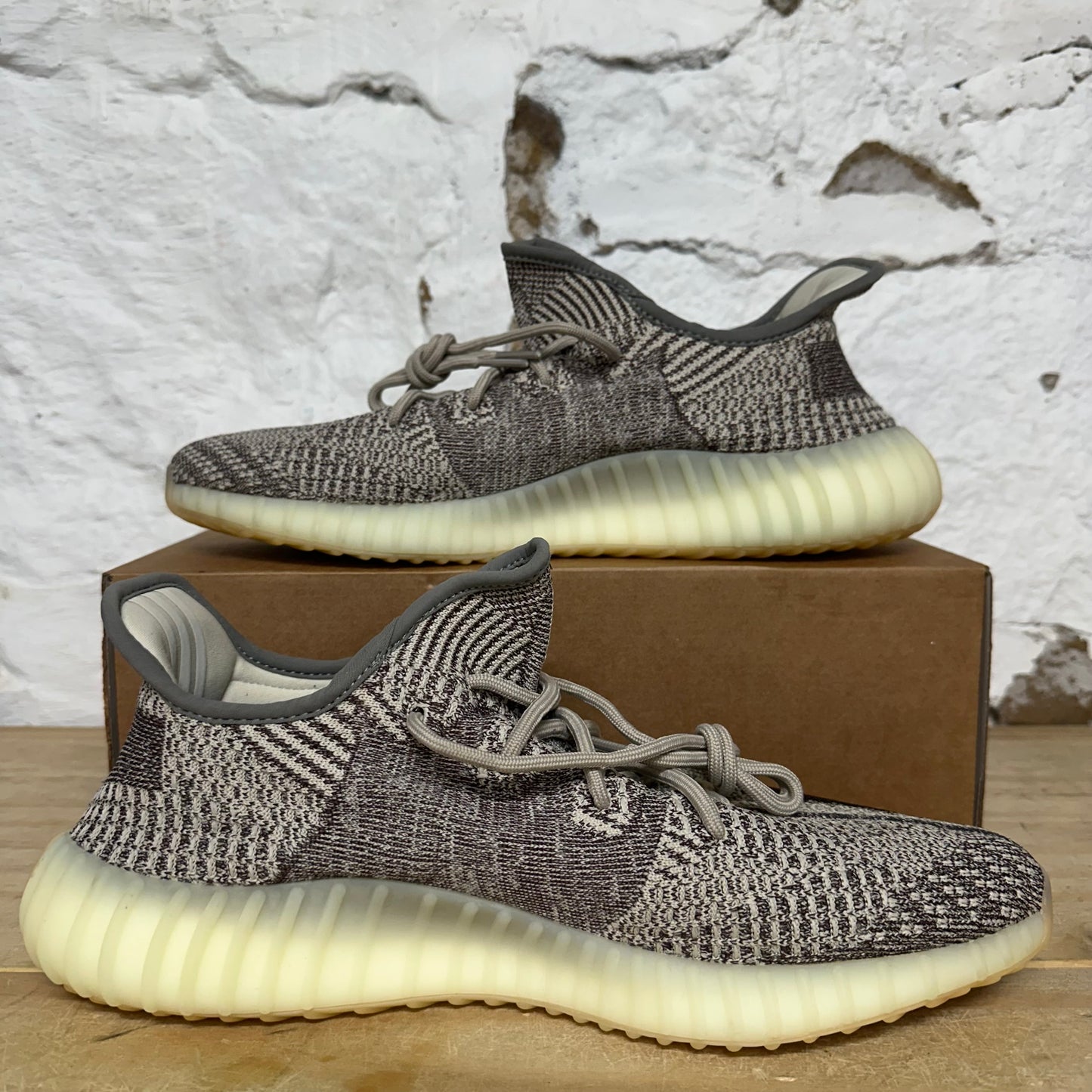Yeezy 350 V2 Zyon Sz 13