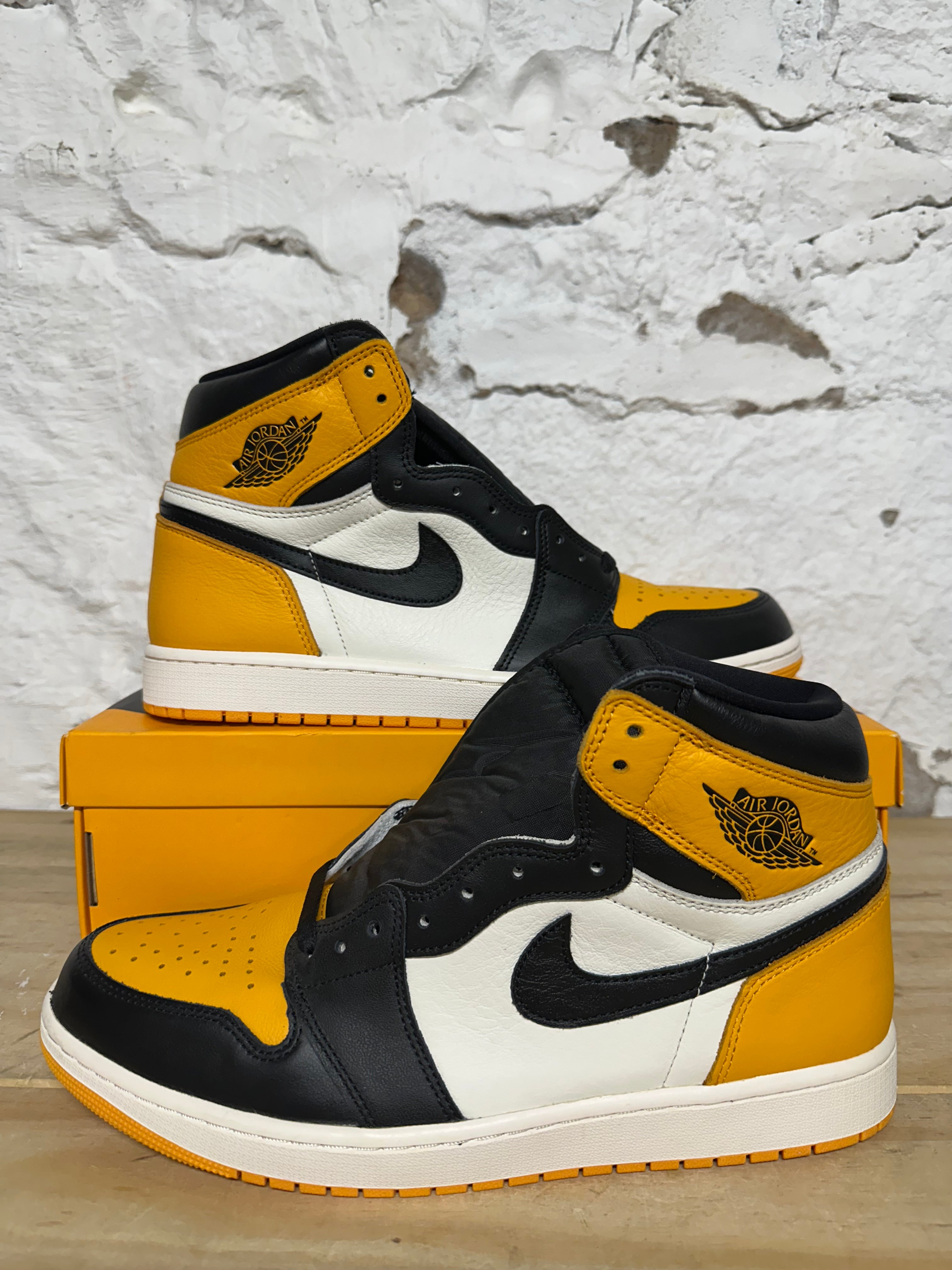 Air Jordan 1 High Taxi Sz 12 DS