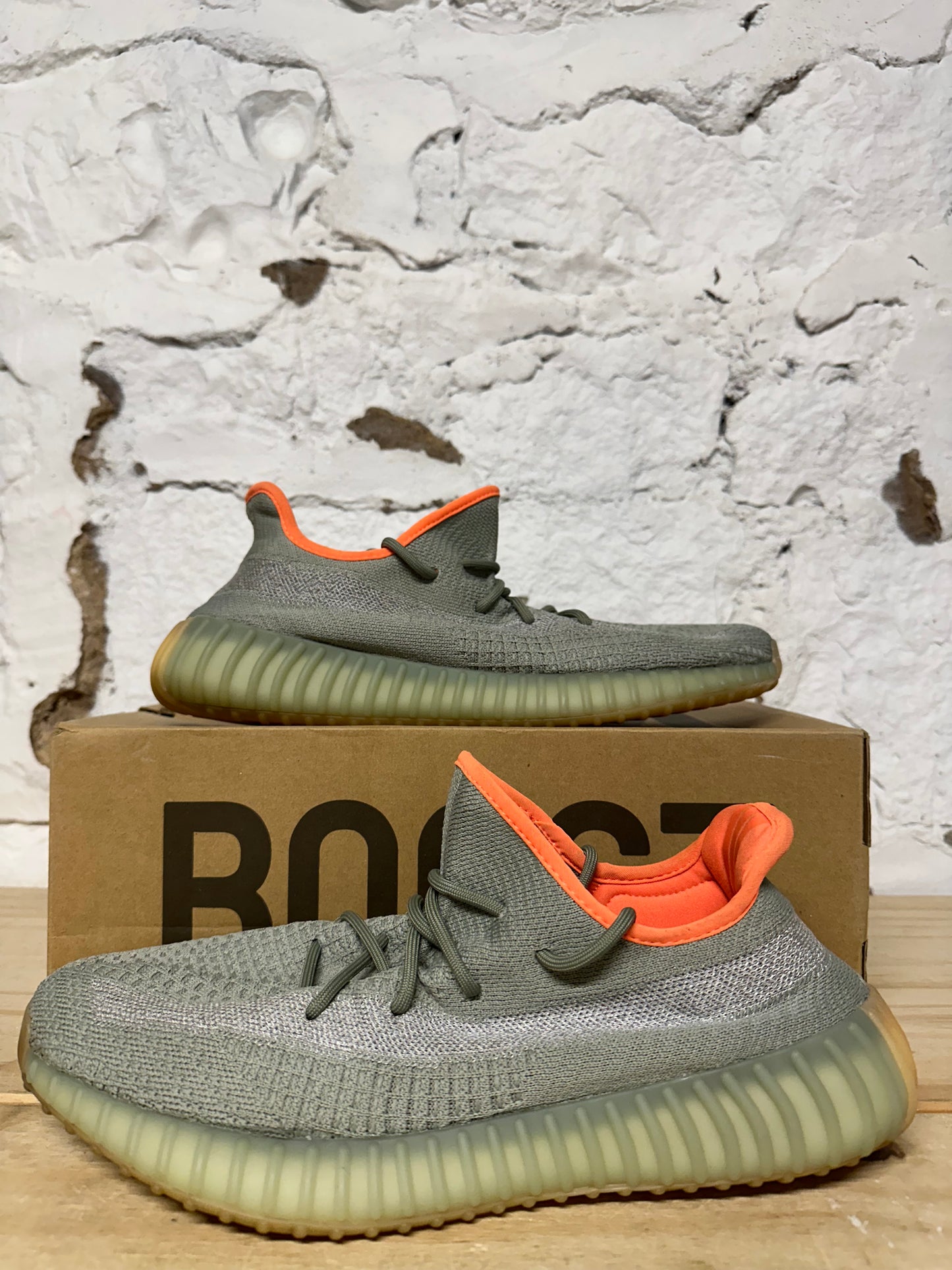 Yeezy 350 V2 Desert Sage Sz 12