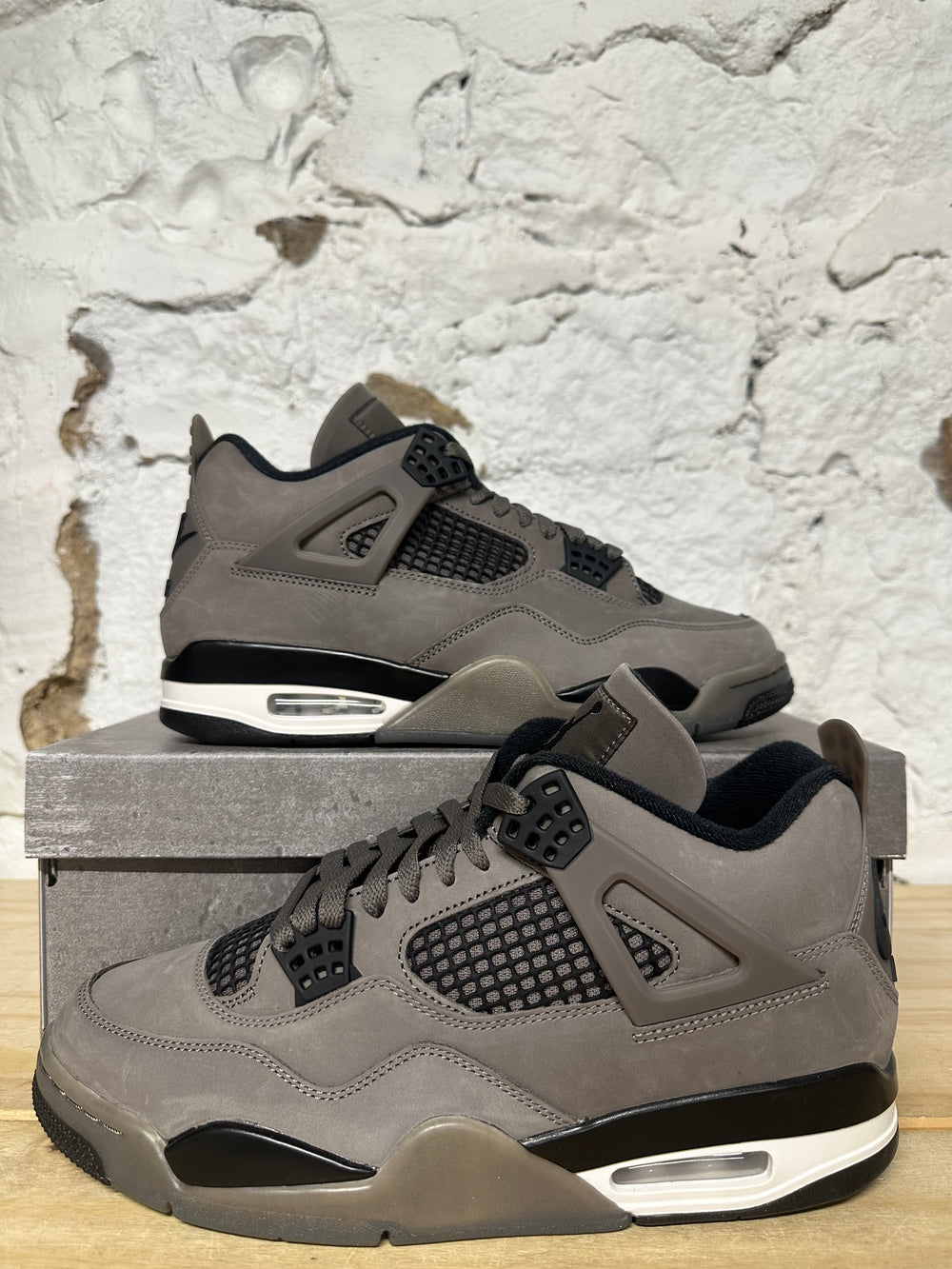 Air Jordan 4 Cave Stone Sz 10 DS
