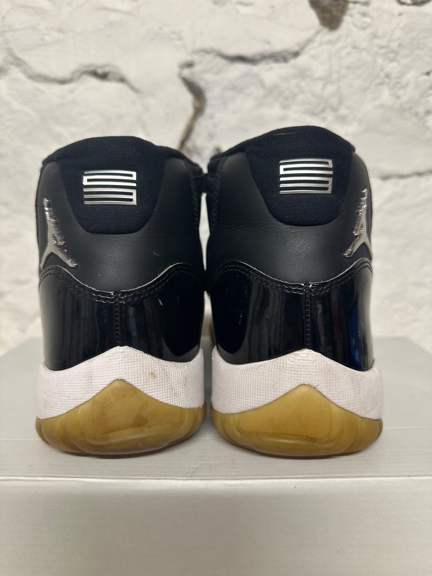 Air Jordan 11 High Jubilee Sz 10.5