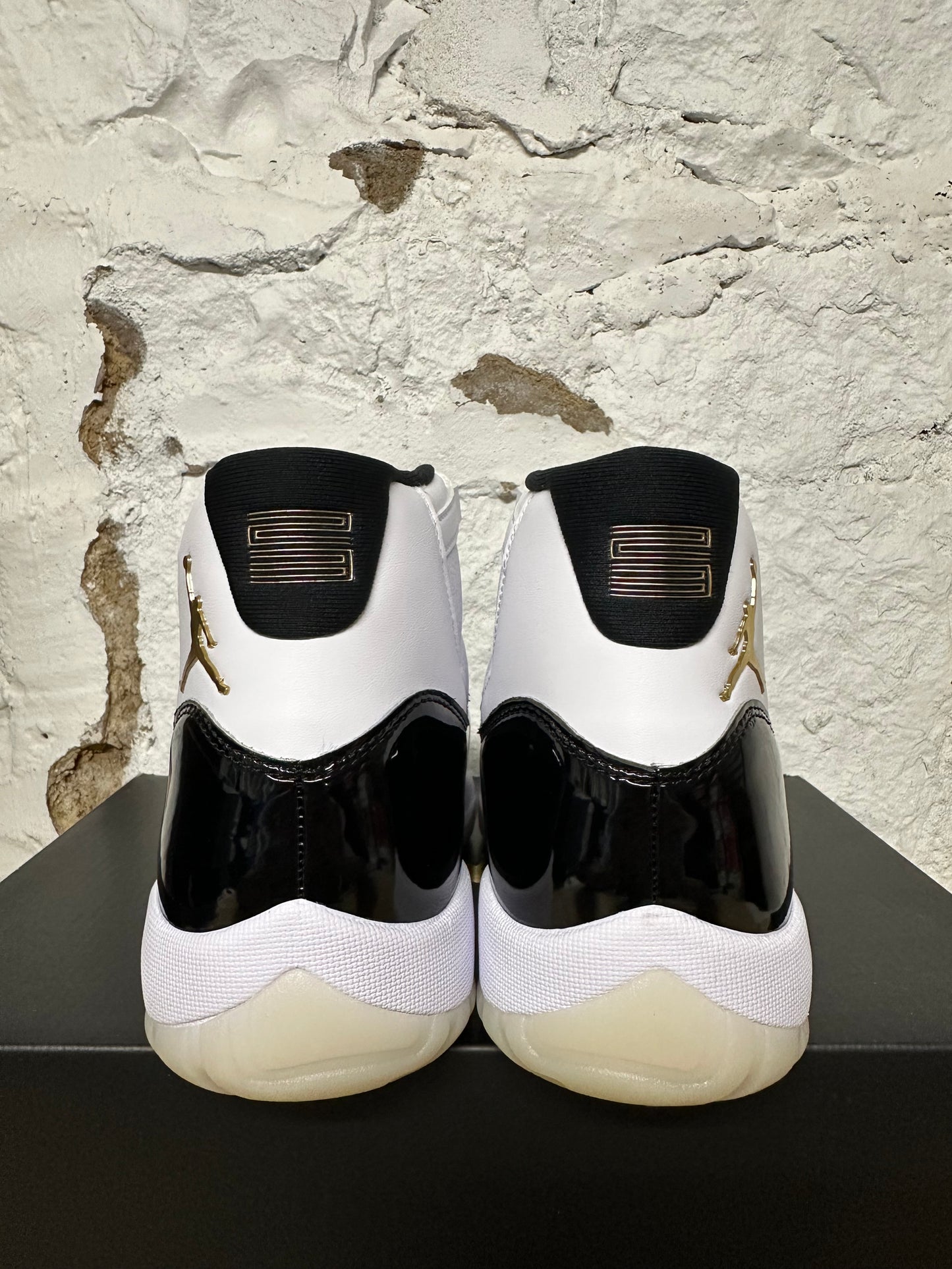 Air Jordan 11 High Gratitude Sz 10.5 DS
