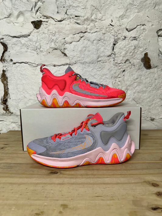 Nike Giannis Immortality Hot Punch Sz 7Y