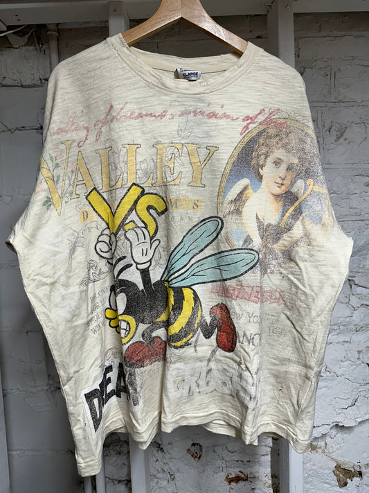 Vale Bee Distressed T-Shirt Sz XL DS