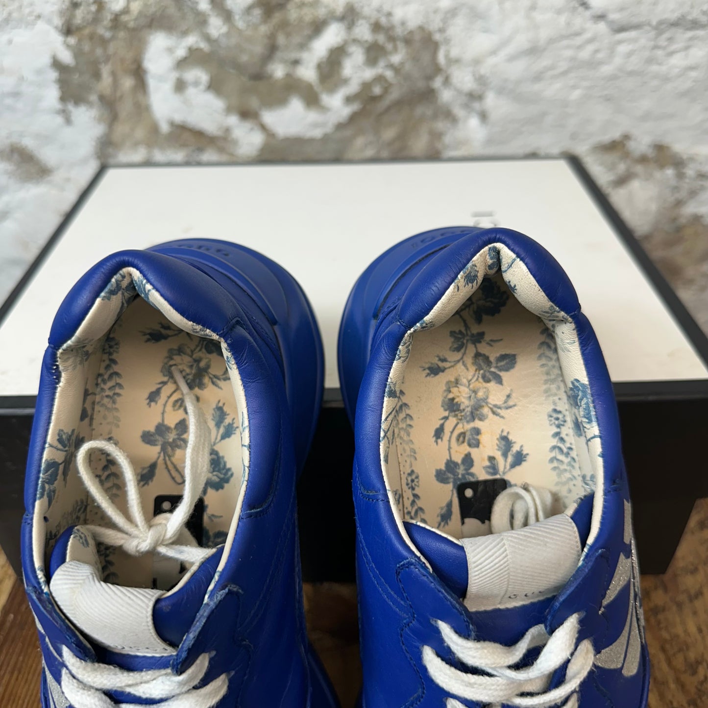 Gucci Rython NY Sparkle Blue Sneaker Sz 6.5