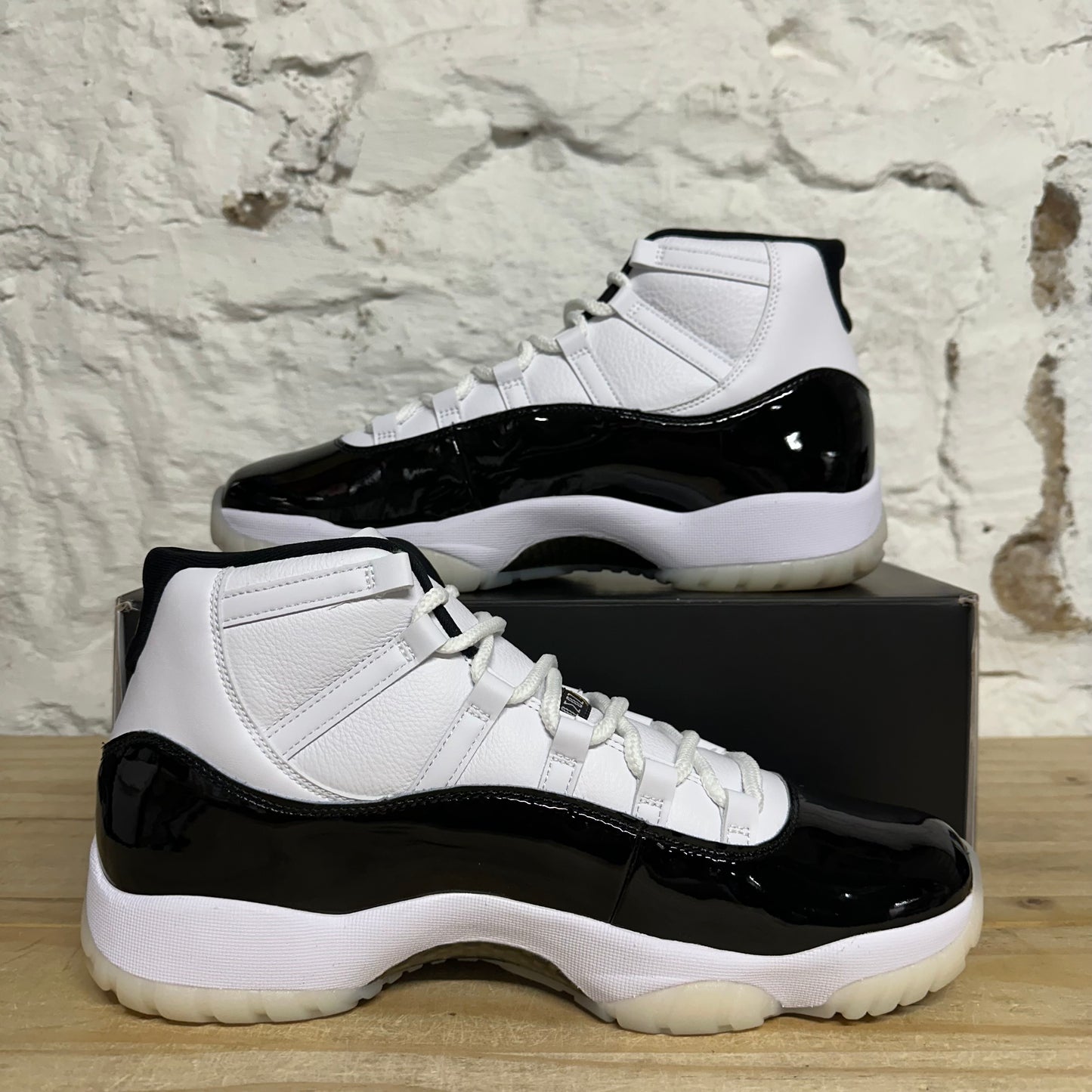 Air Jordan 11 High DMP Gratitude Sz 13 DS