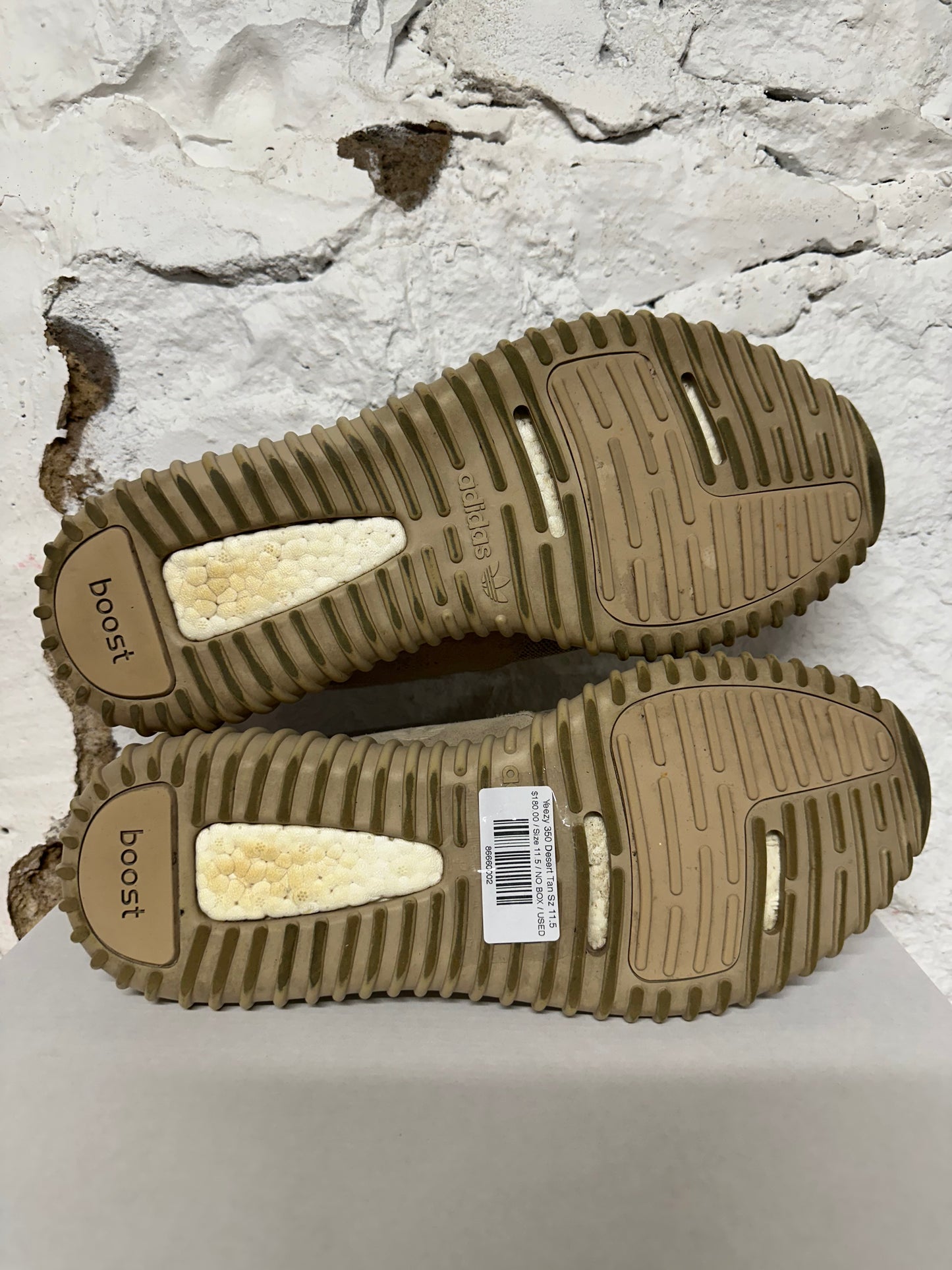 Yeezy 350 V2 Desert Sage Sz 11.5