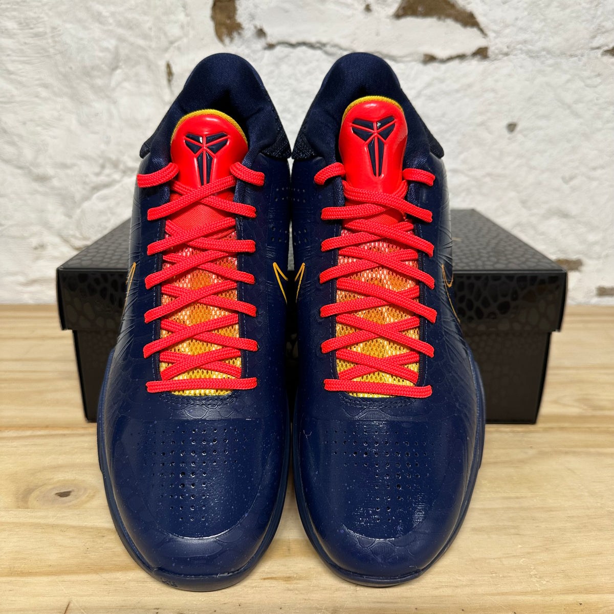 Nike Kobe 5 Protro Caitlin Clark Indiana Fever Sz 9.5 DS
