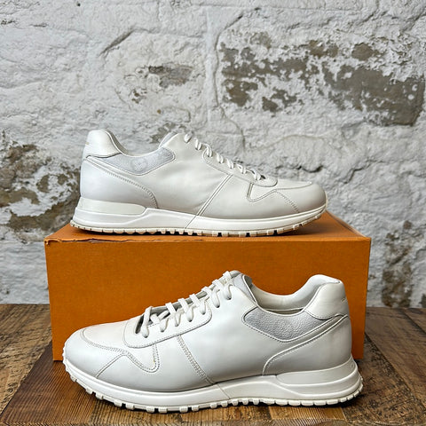 Louis Vuitton White Leather Runaway Sneaker Sz 10.5 (9LV)