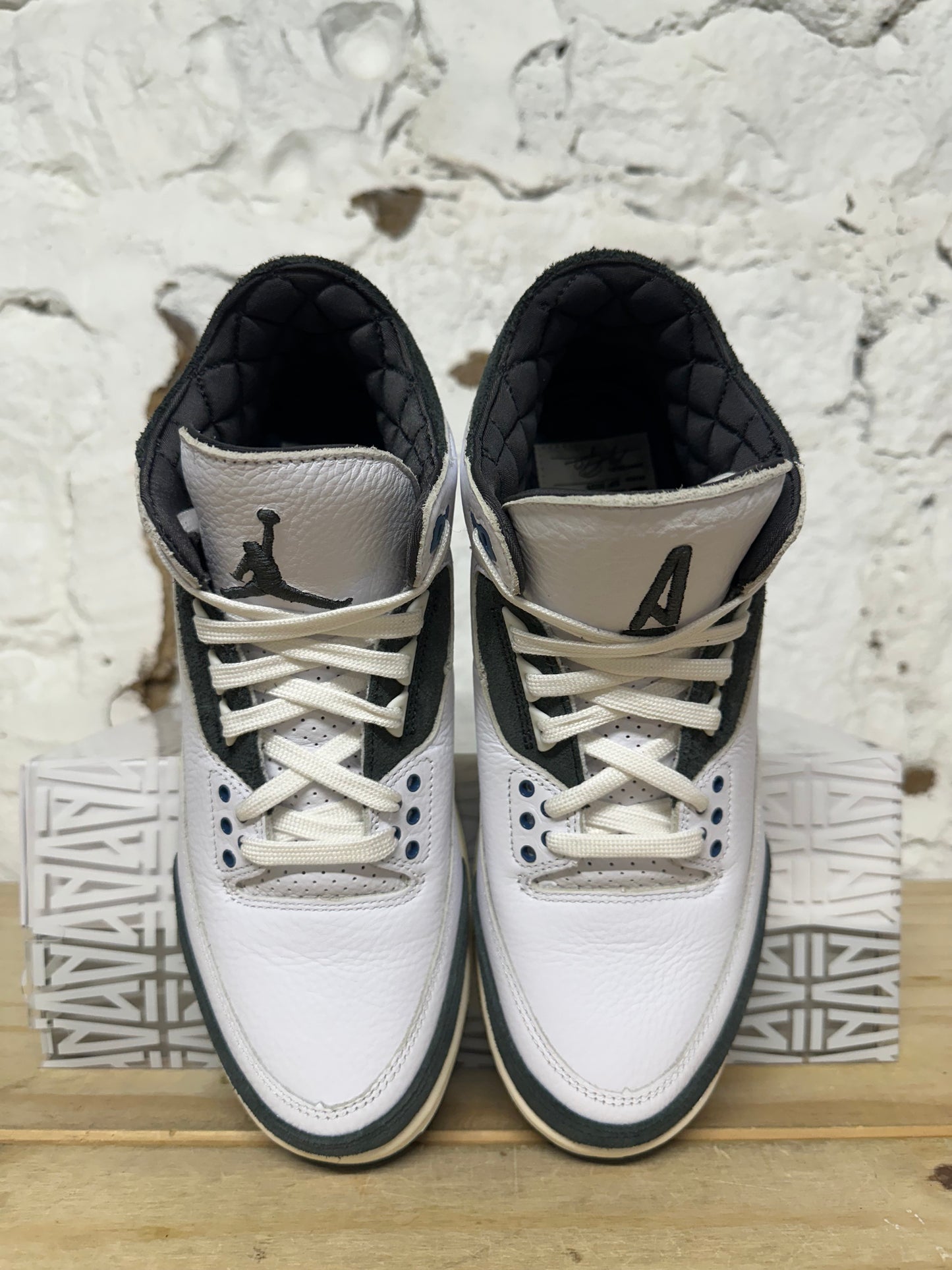 Air Jordan 3 A Ma Maniere Diffused Blue Sz 8.5 DS