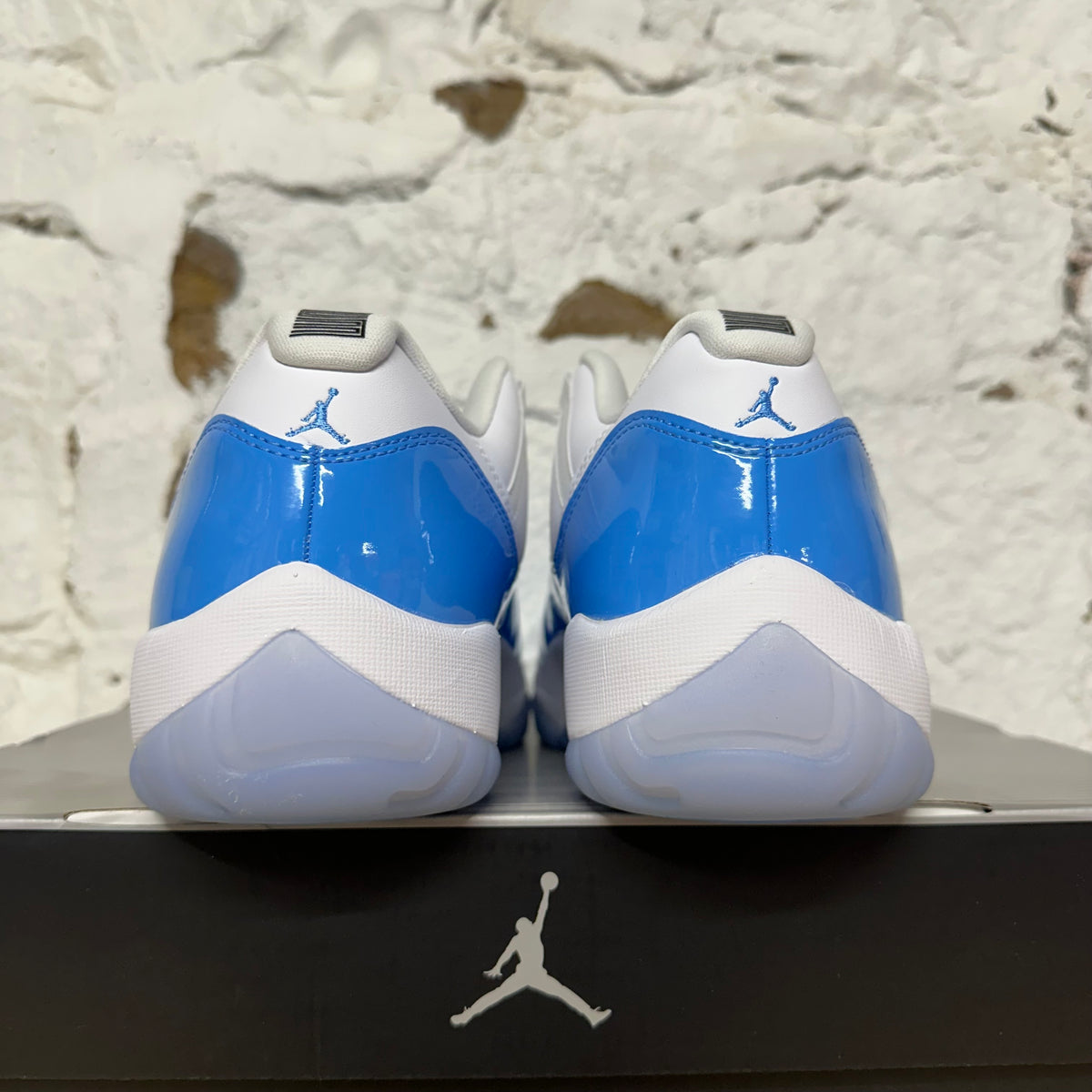 Air Jordan 11 Low University Blue (2026) Sz 13 DS