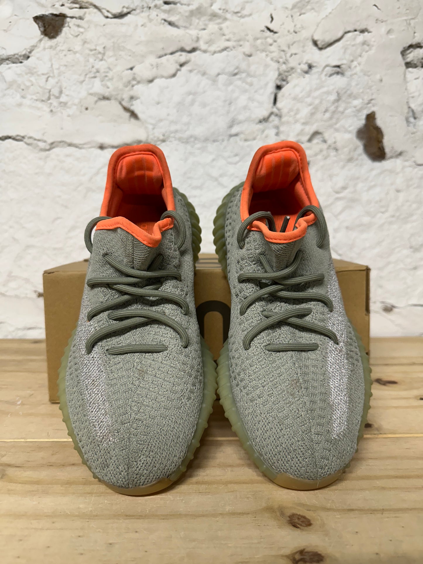 Yeezy 350 V2 Desert Sage Sz 5.5