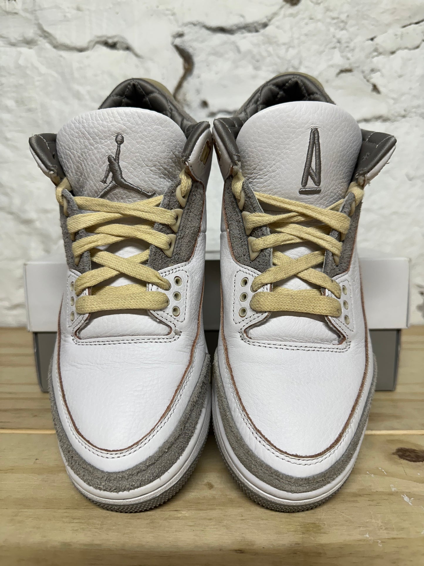 Air Jordan 3 A Ma Maniere Sz 6.5 (8W)