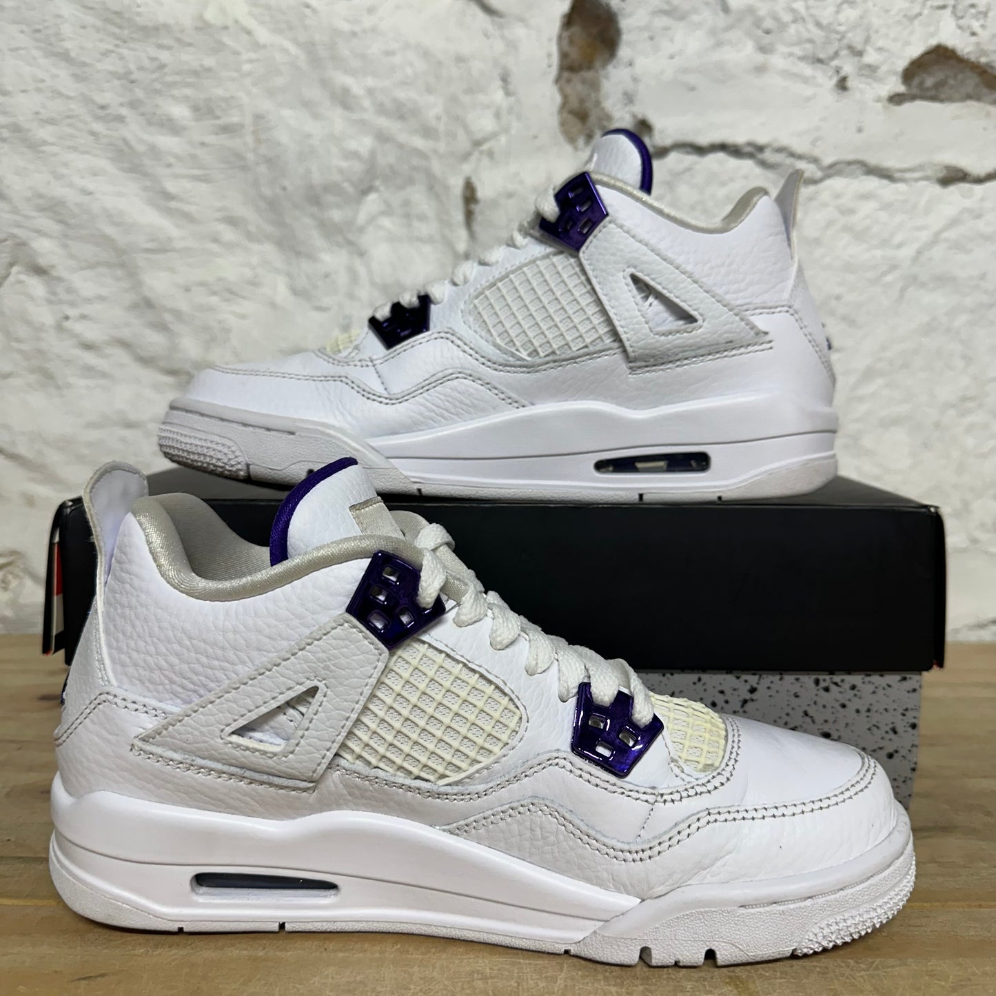 Air Jordan 4 Purple Metallic Sz 5.5Y