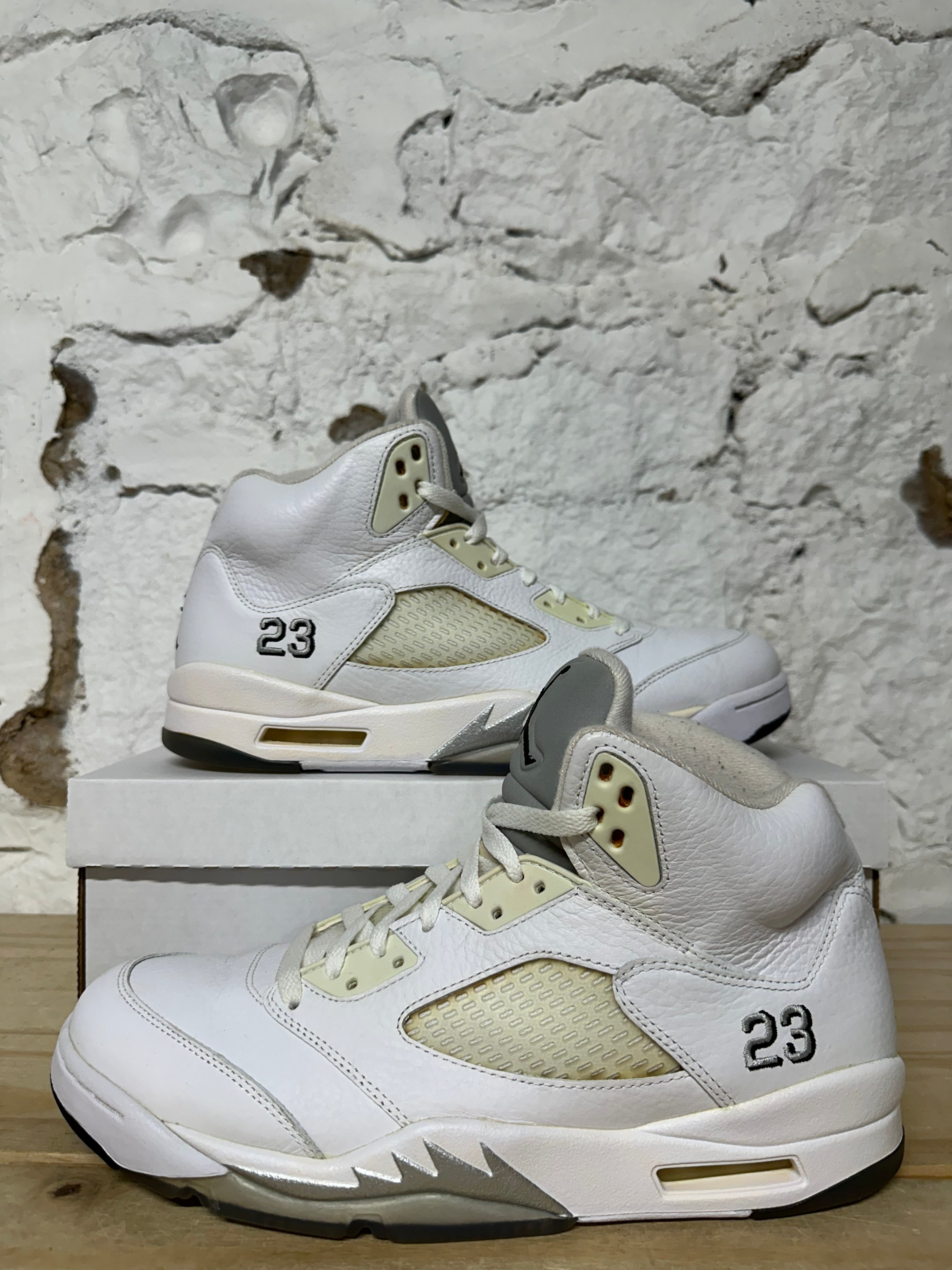 Air Jordan 5 White Metallic Sz 11.5