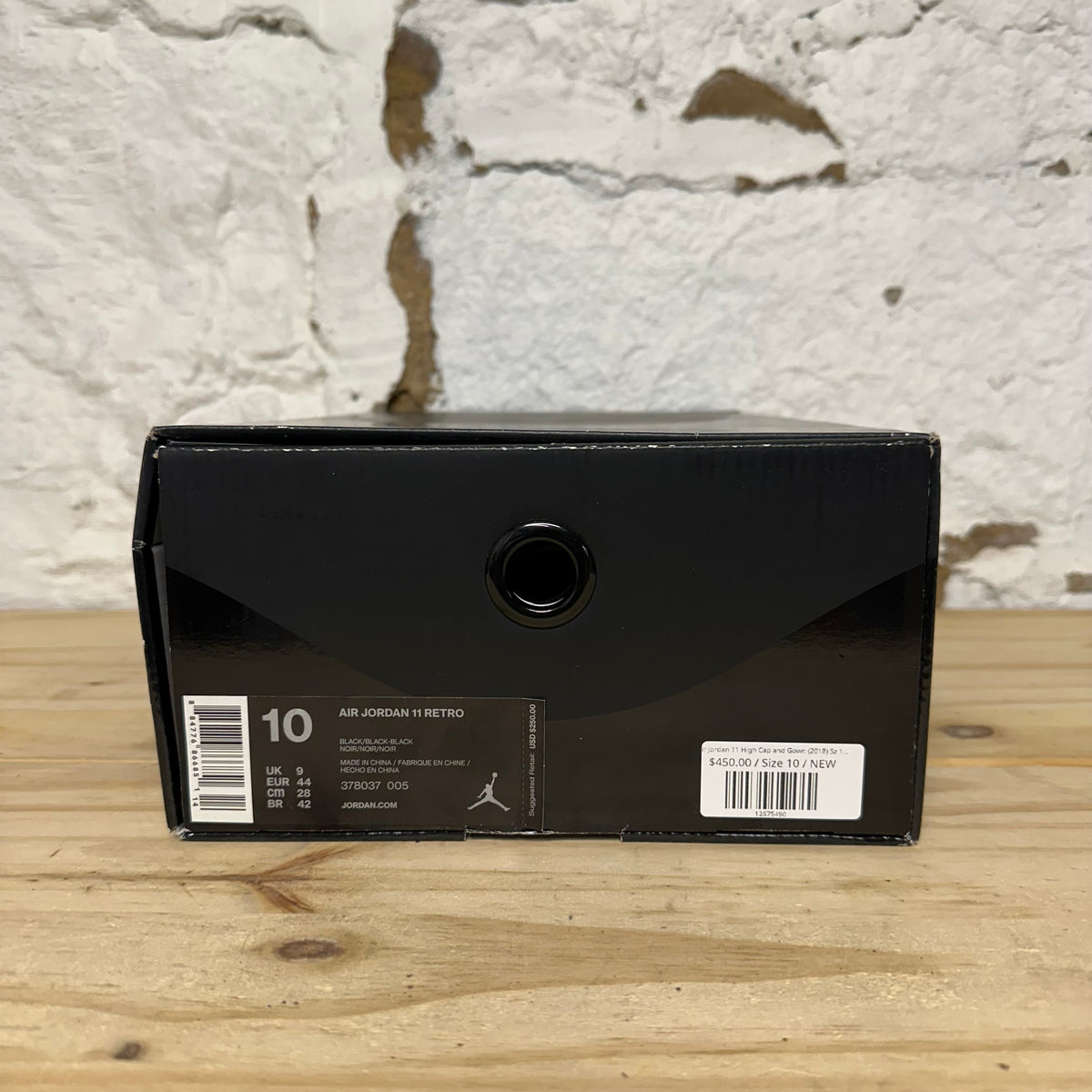 Air Jordan 11 High Cap and Gown (2018) Sz 10 DS