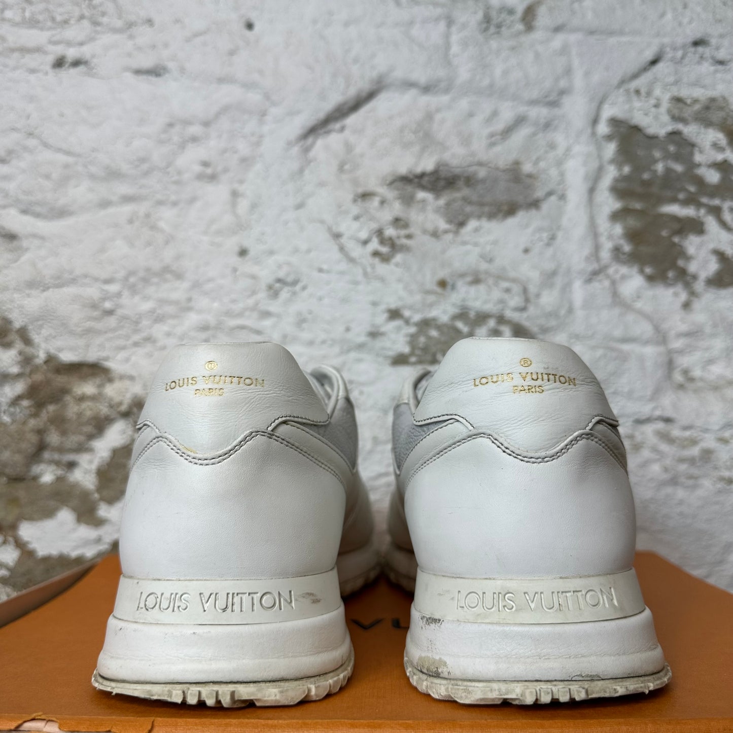 Louis Vuitton Triple White Runaway Sneaker Sz 10.5 (9LV)