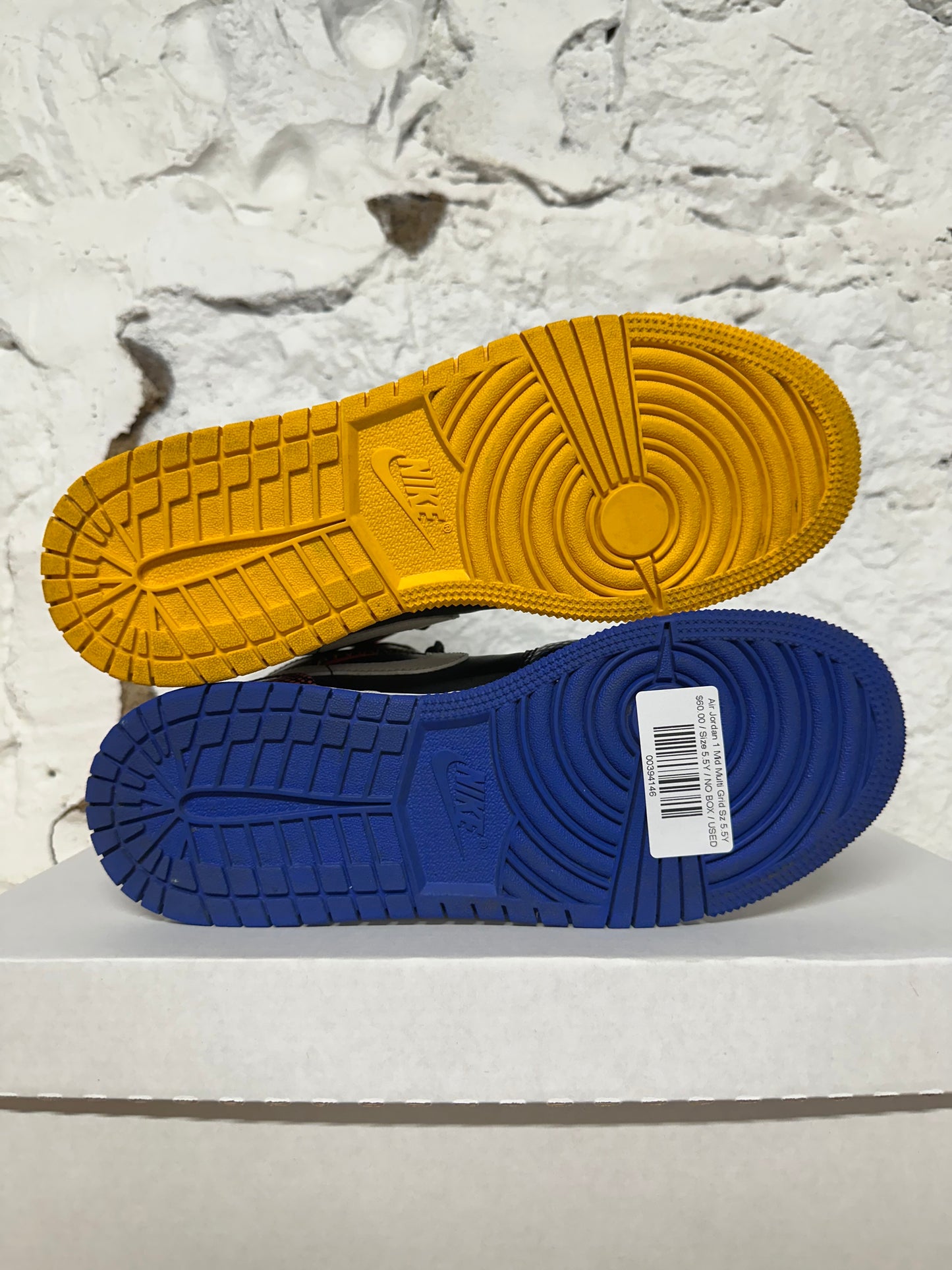 Air Jordan 1 Mid Multi Grid Sz 5.5Y