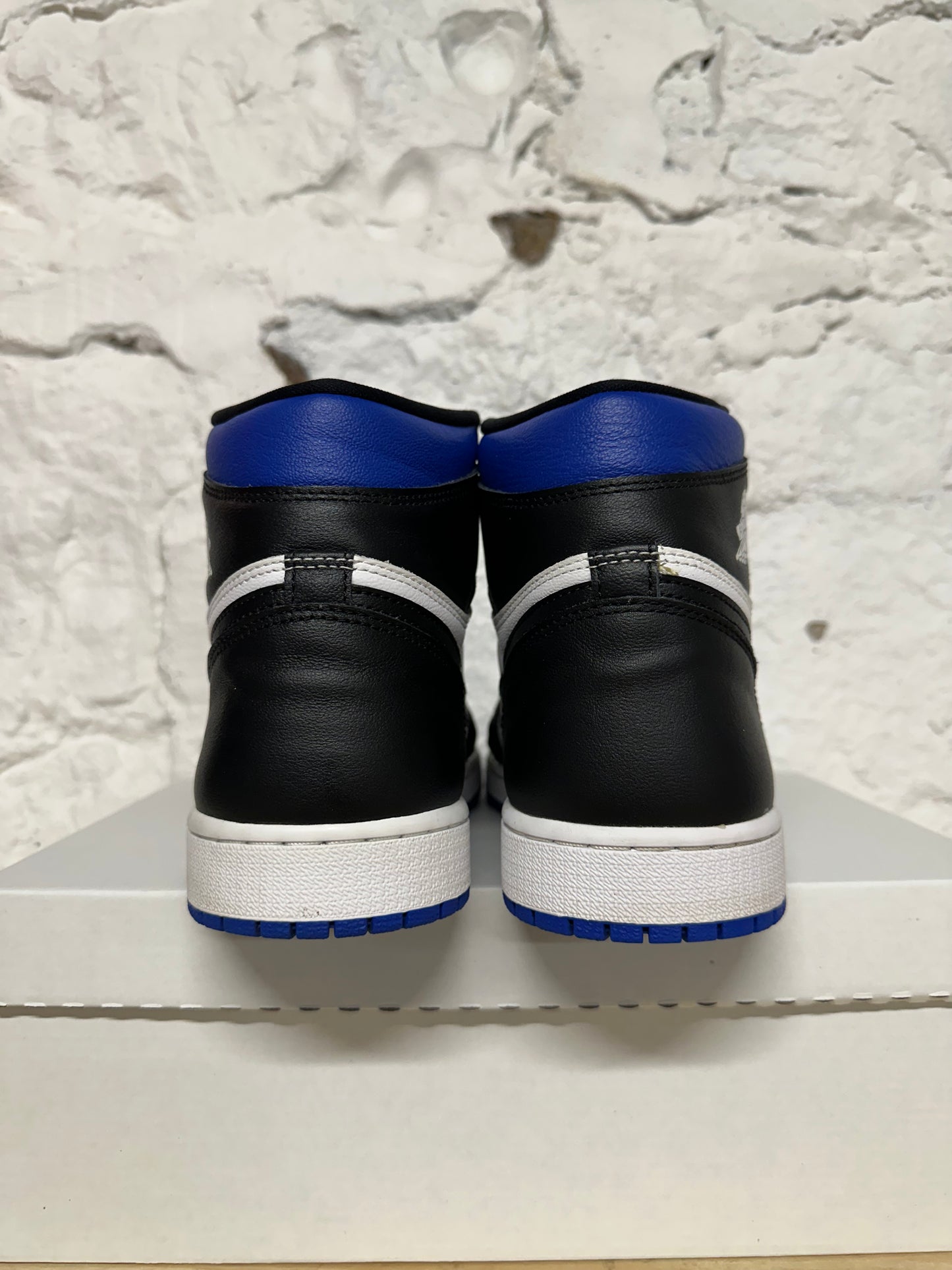 Air Jordan 1 High Royal Toe Sz 11