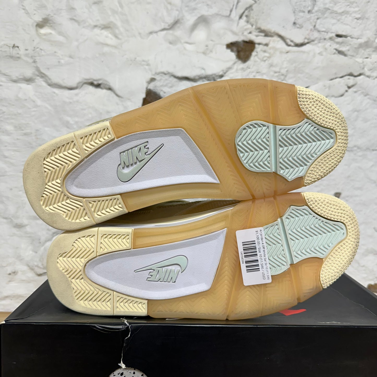 Air Jordan 4 Off-White Sail Sz 10 (11.5W)