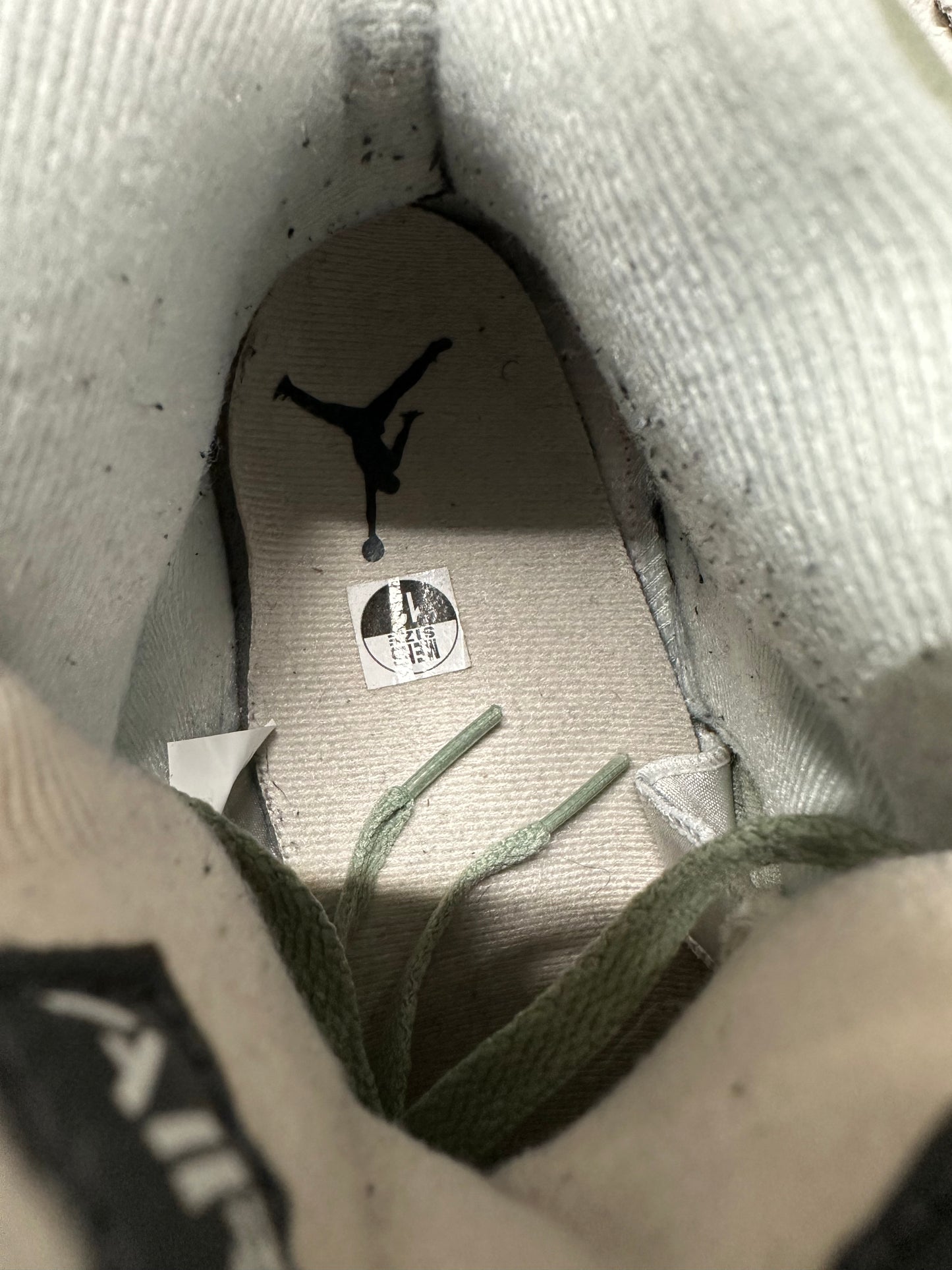 Air Jordan 5 Jade Horizon Sz 12