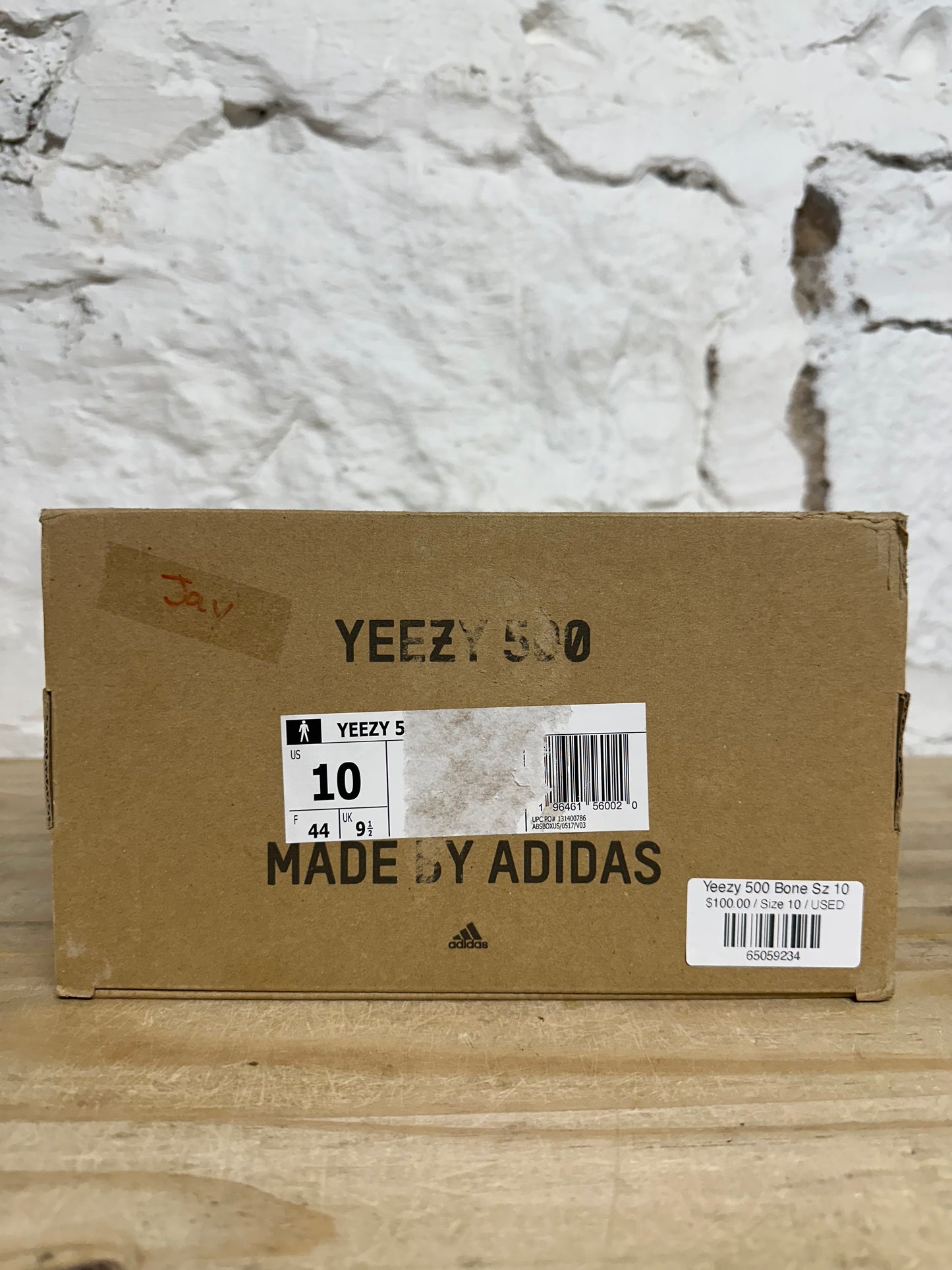 Yeezy 500 Bone Sz 10